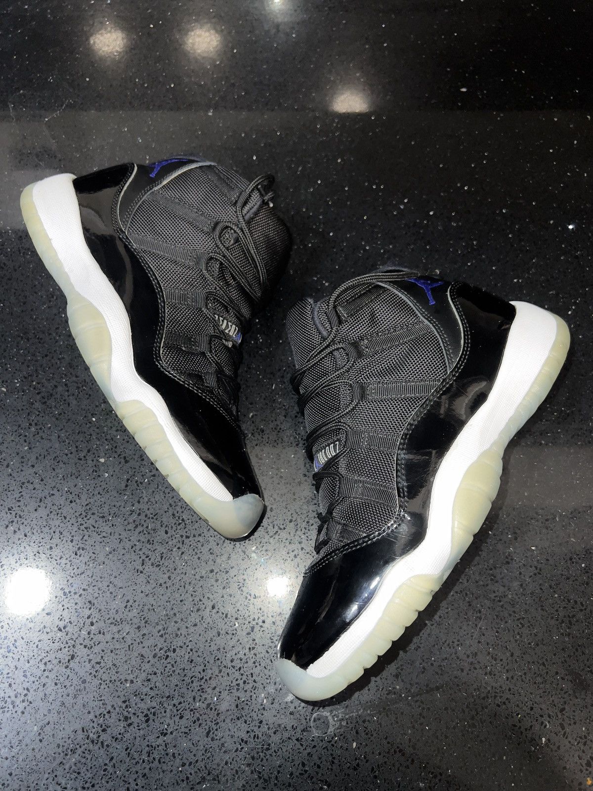 Jordan Brand Jordan 11 Retro Space Jam Size US 7 / EU 40 - 1 Thumbnail