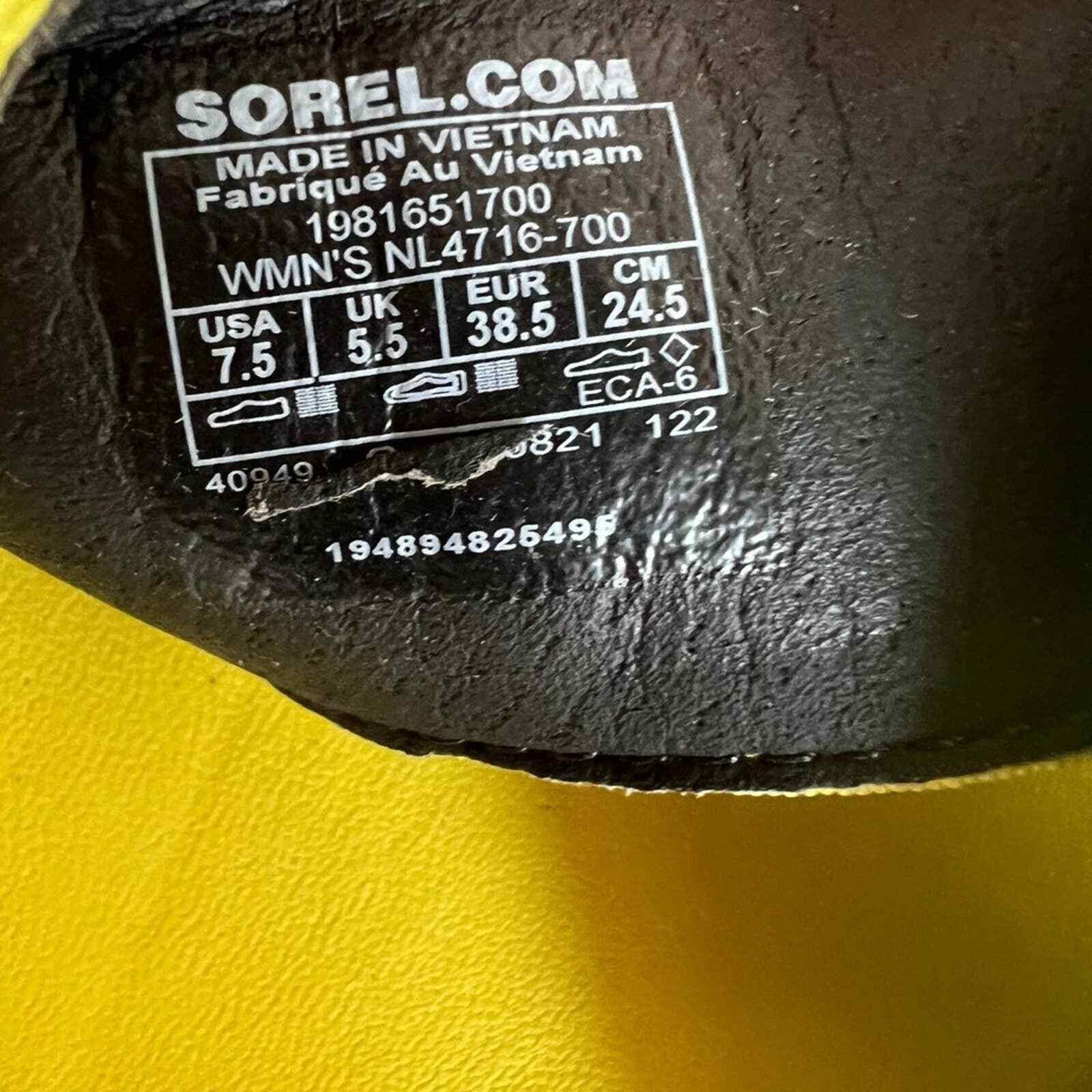SOREL SOREL Bolt & Black Roaming Sport Women Sandals w/ Box, US7.5 Size US 7.5 / IT 37.5 - 7 Thumbnail