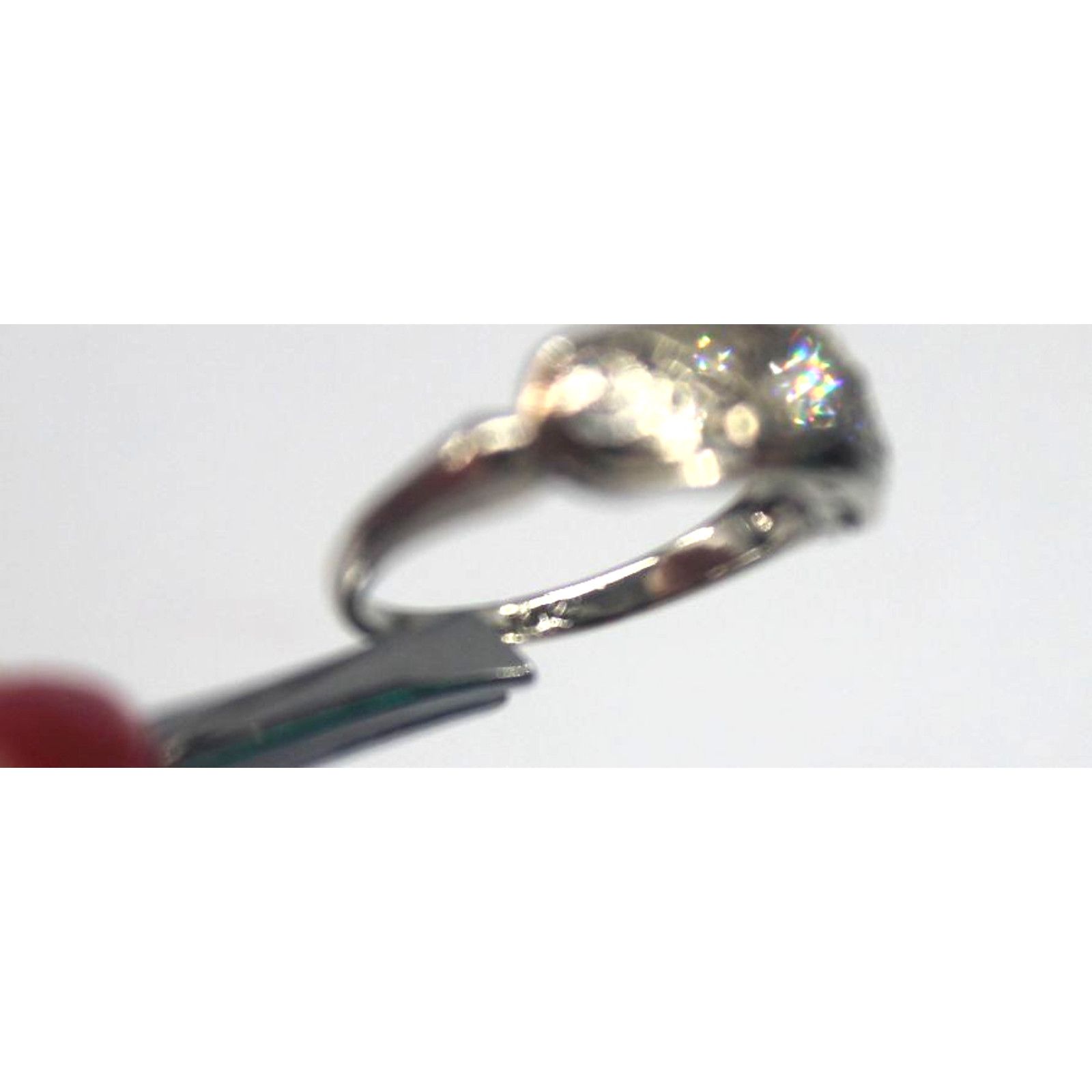 Other MCM 14k White Gold 1/4 CT Diamond Wedding Band • Size 5 Size ONE SIZE - 5 Thumbnail
