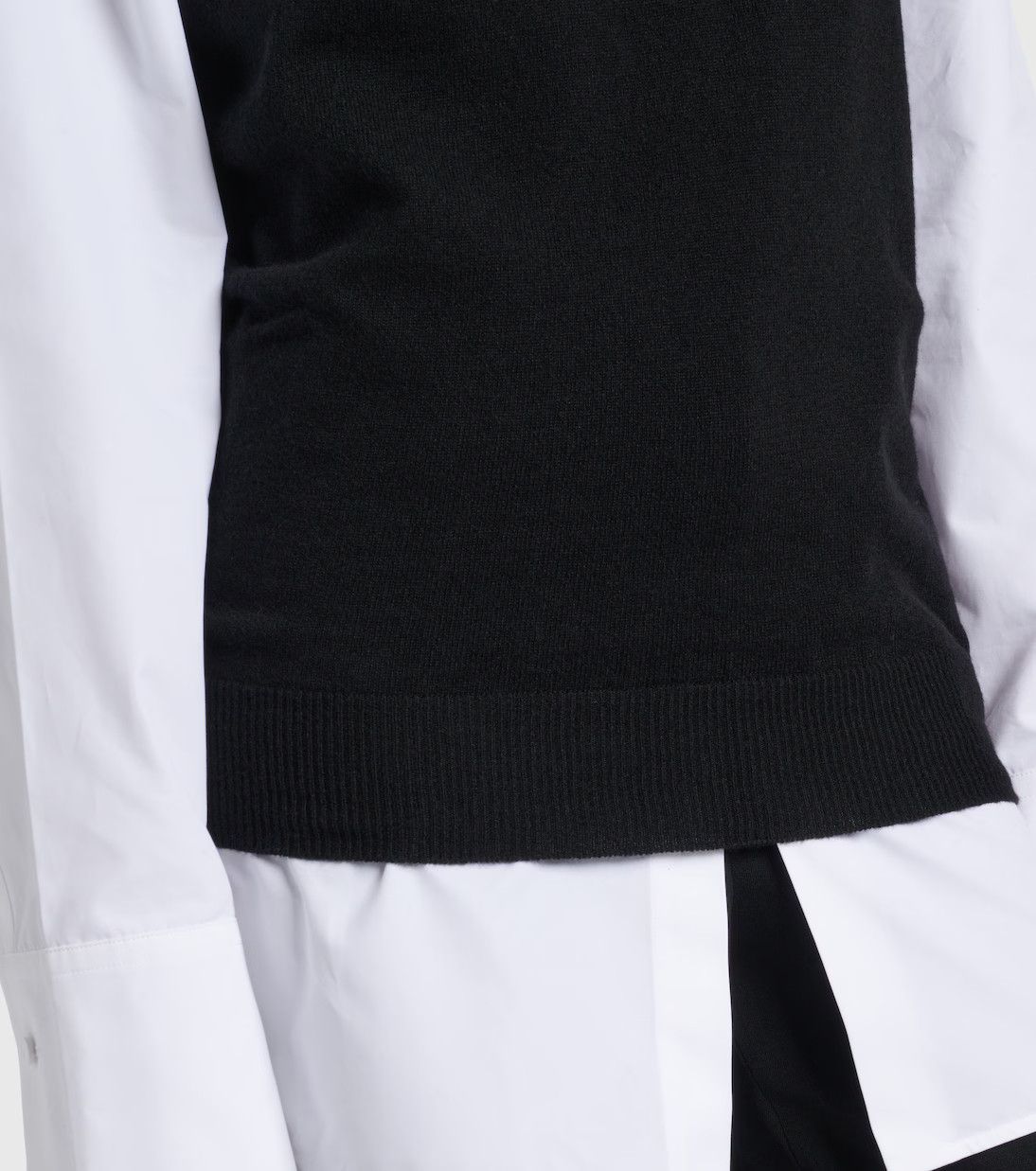 Jil Sander o1y1025 Sleeveless Sweater in Black Size XS / US 0-2 / IT 36-38 - 4 Thumbnail