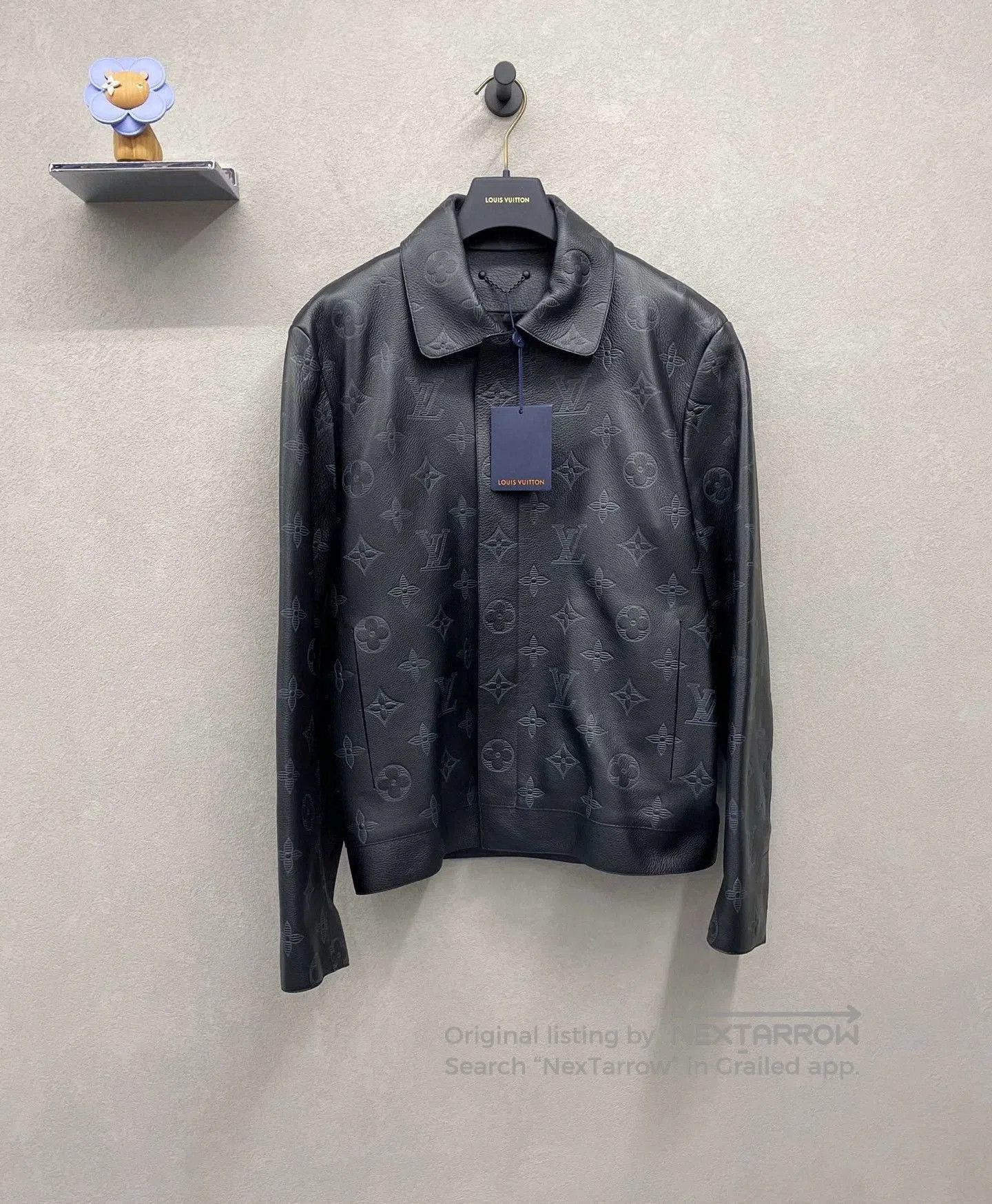 Louis Vuitton louis vuitton black logo leather jacket. Size US L / EU 52-54 / 3 - 1 Thumbnail