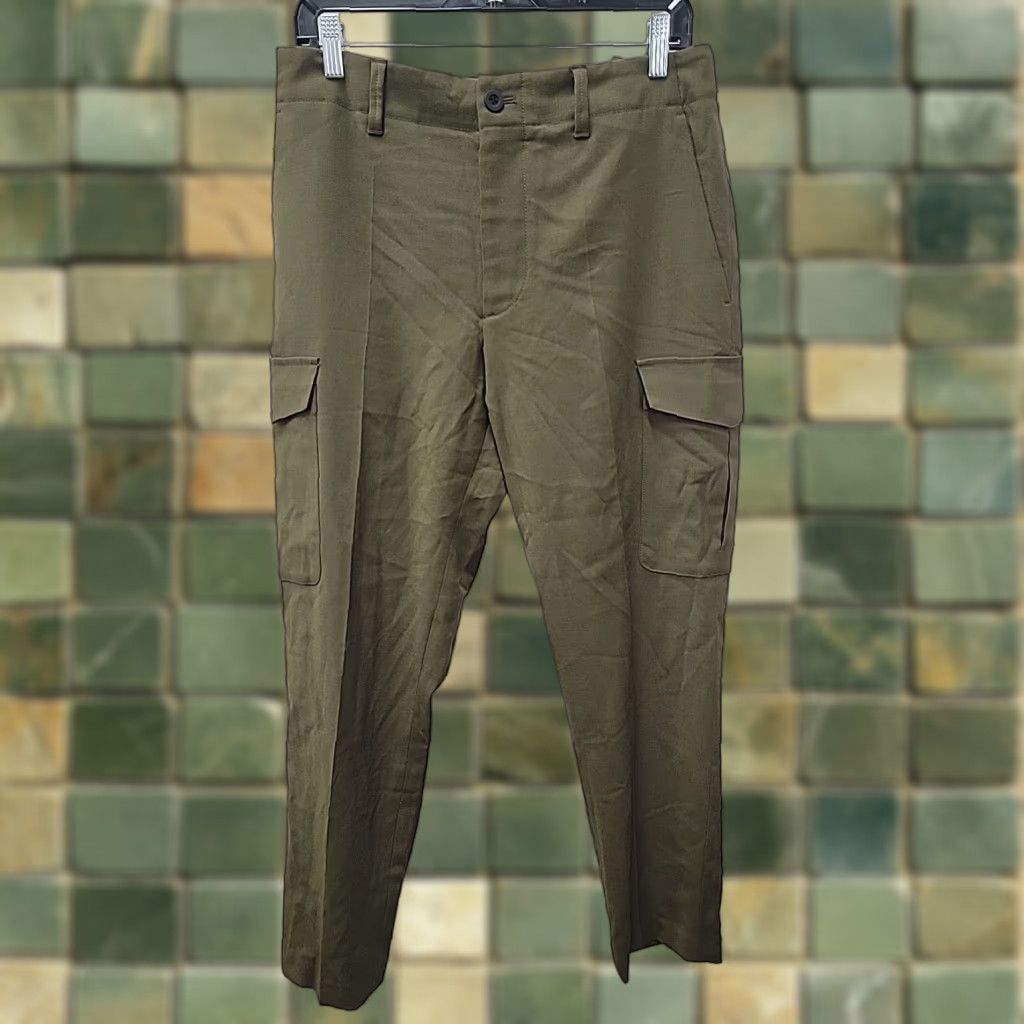 Club Monaco **VINTAGE Club Monaco MILITARY Wool Size 32 Green Straight Pants** User: VINTAGE Club Monaco MILITARY Wool Size 32 Green Straight Pants Size US 32 / EU 48 - 1 Thumbnail