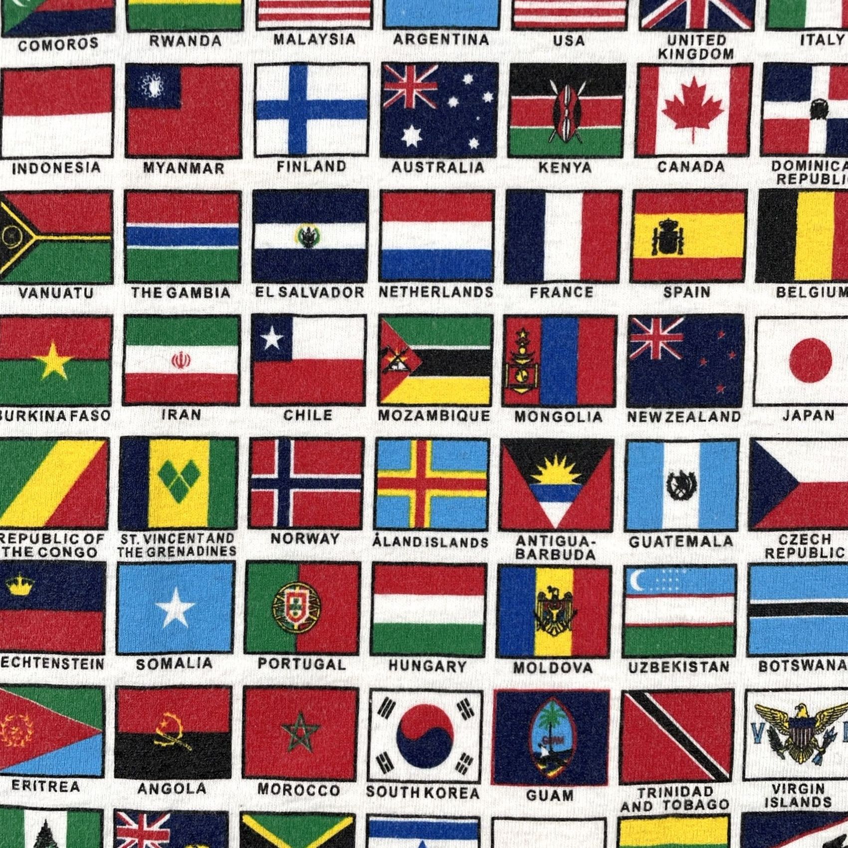 Port & Company VINTAGE Port & Company White Shirt T-Shirt Crew Neck Short Sleeve S Men's World Flags 90s Y2k Travel Abroad Culture Ships Planes Size US S / EU 44-46 / 1 - 5 Thumbnail