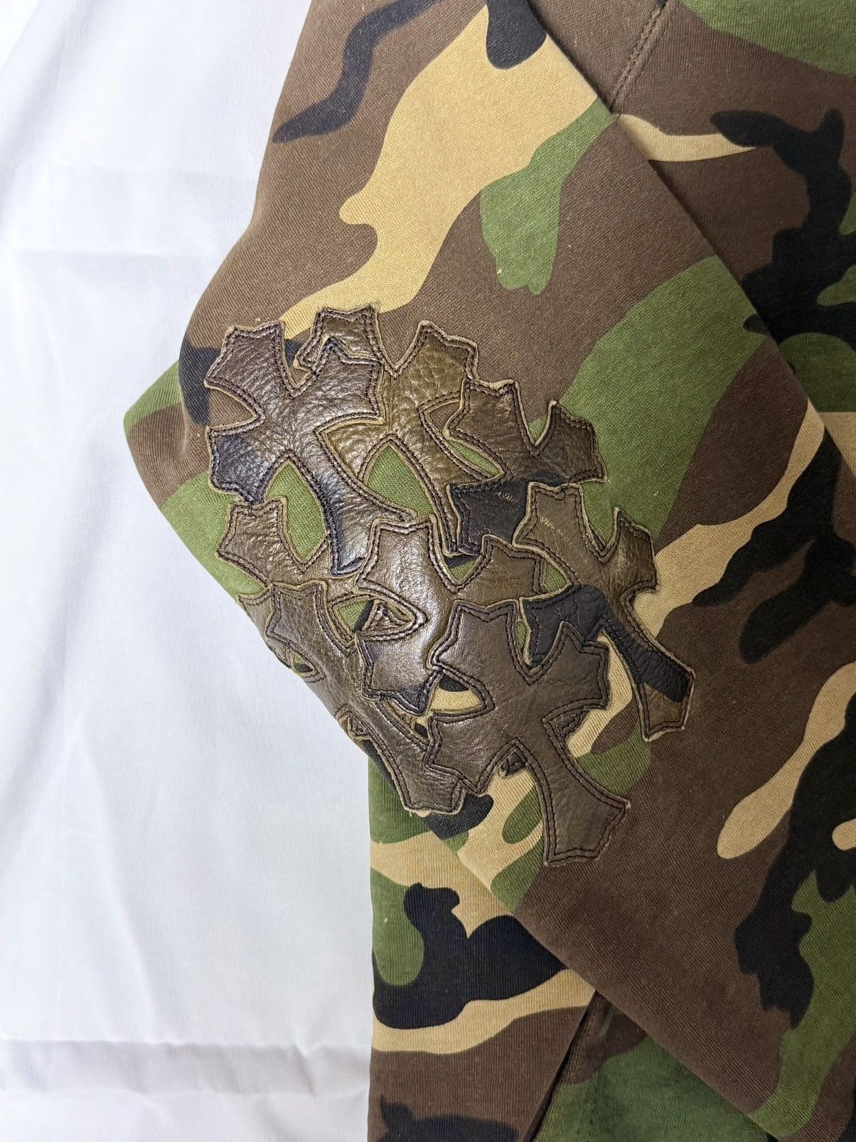 Chrome Hearts Chrome hearts camo hoodie with leather patches Size US M / EU 48-50 / 2 - 4 Thumbnail