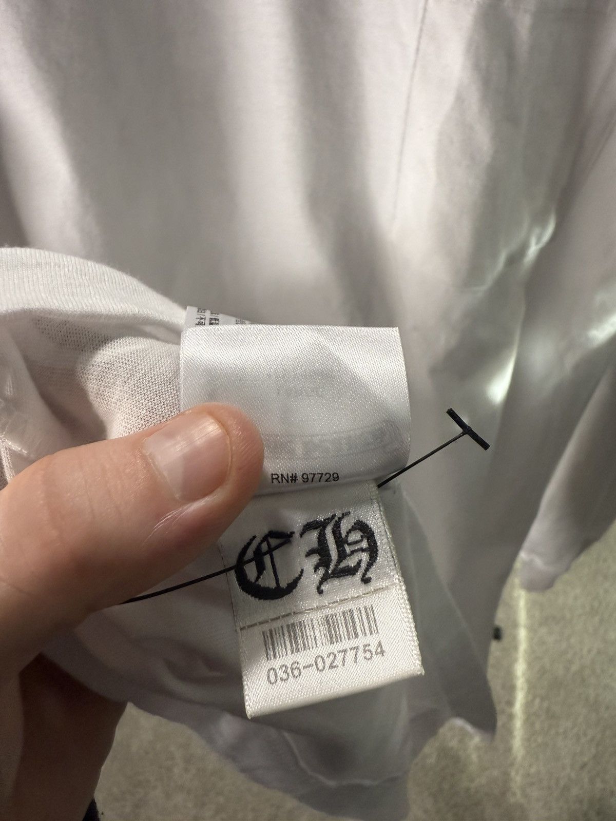 Chrome Hearts Chrome Hearts White Purple Neck Logo L/s Size US L / EU 52-54 / 3 - 6 Thumbnail