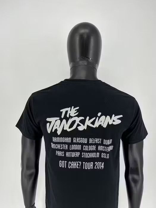 Band Tees The Janoskians Concert Tee Black Got Cake? Tour 2014 Size US M / EU 48-50 / 2 - 9 Thumbnail