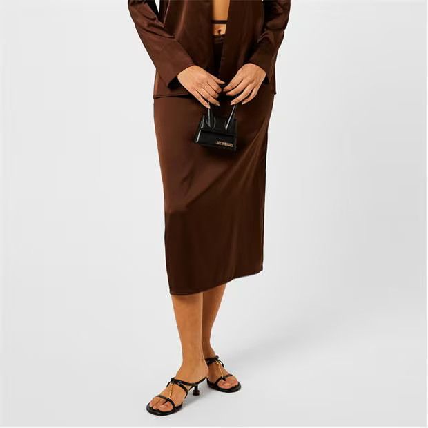 Jacquemus o1g2r1mq1024 Midi Skirt in Brown Size 27" / US 4 / IT 40 - 3 Thumbnail