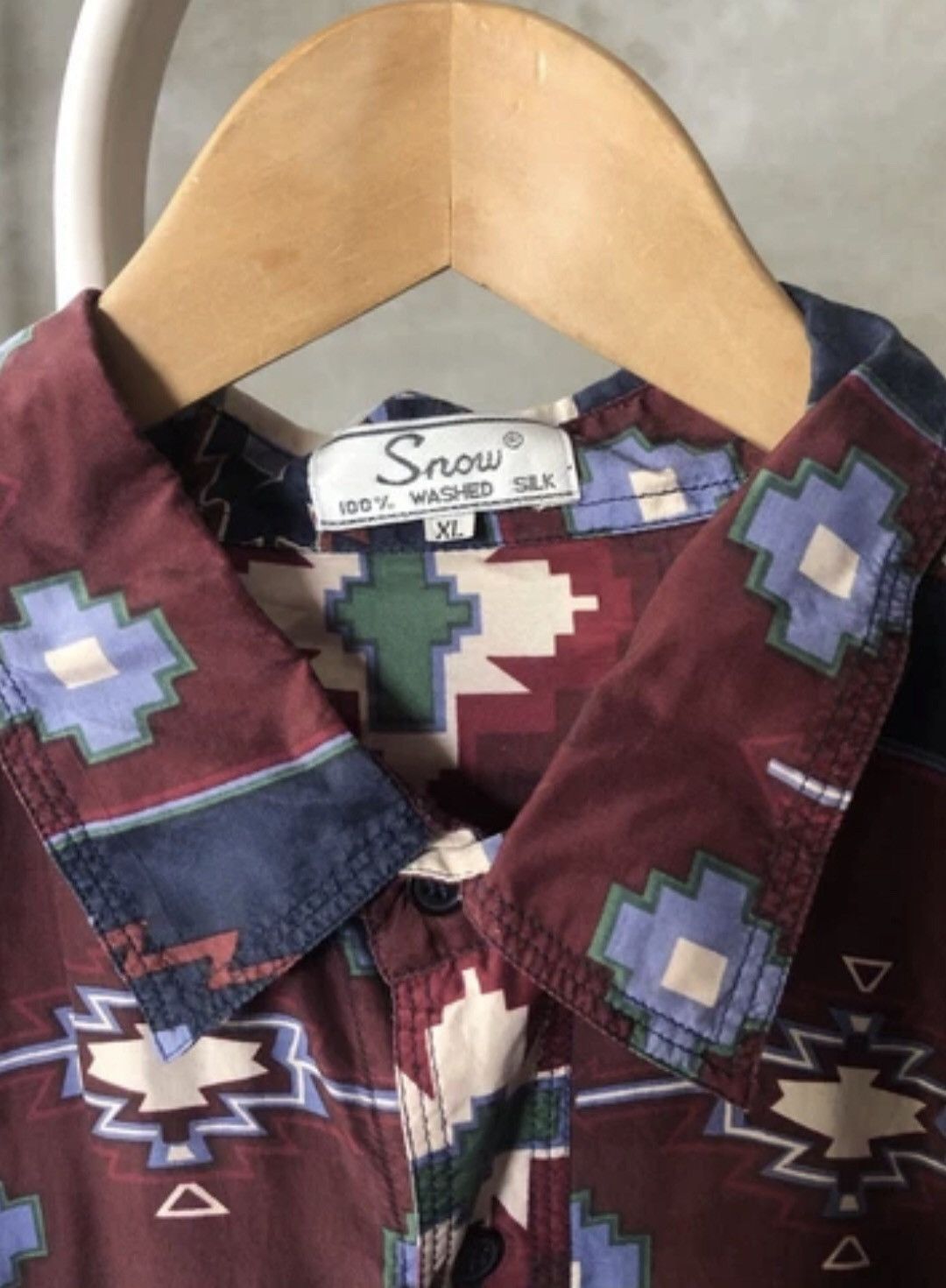 Vintage Silk Shirt | Unique Abstract Print | Men’s Short Sleeve XL Size US XL / EU 56 / 4 - 2 Thumbnail