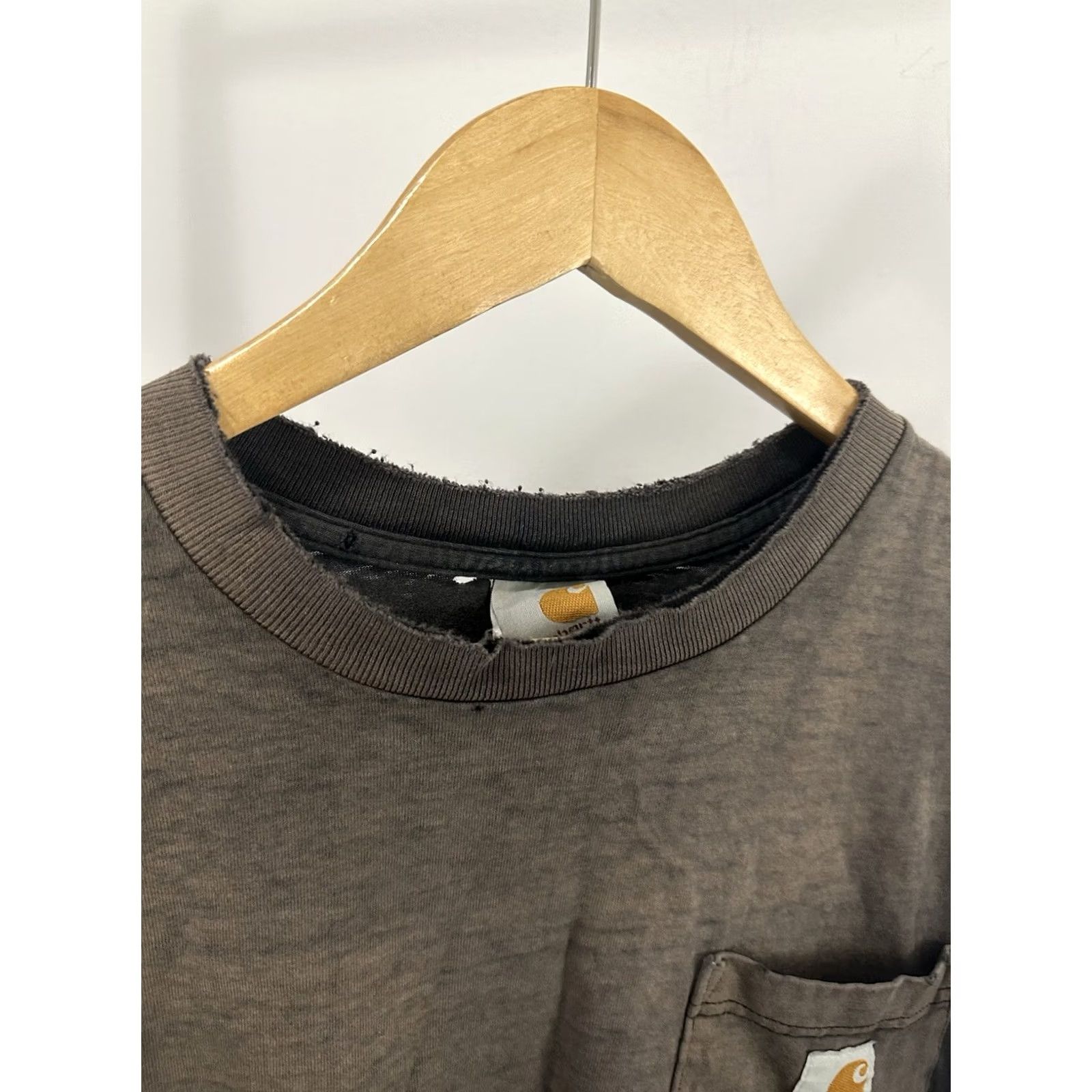 Carhartt VINTAGE Carhartt WIP Pocket T-Shirt XL Gradient Sun Faded Thrashed Distressed Worn Mens Size US XL / EU 56 / 4 - 6 Thumbnail