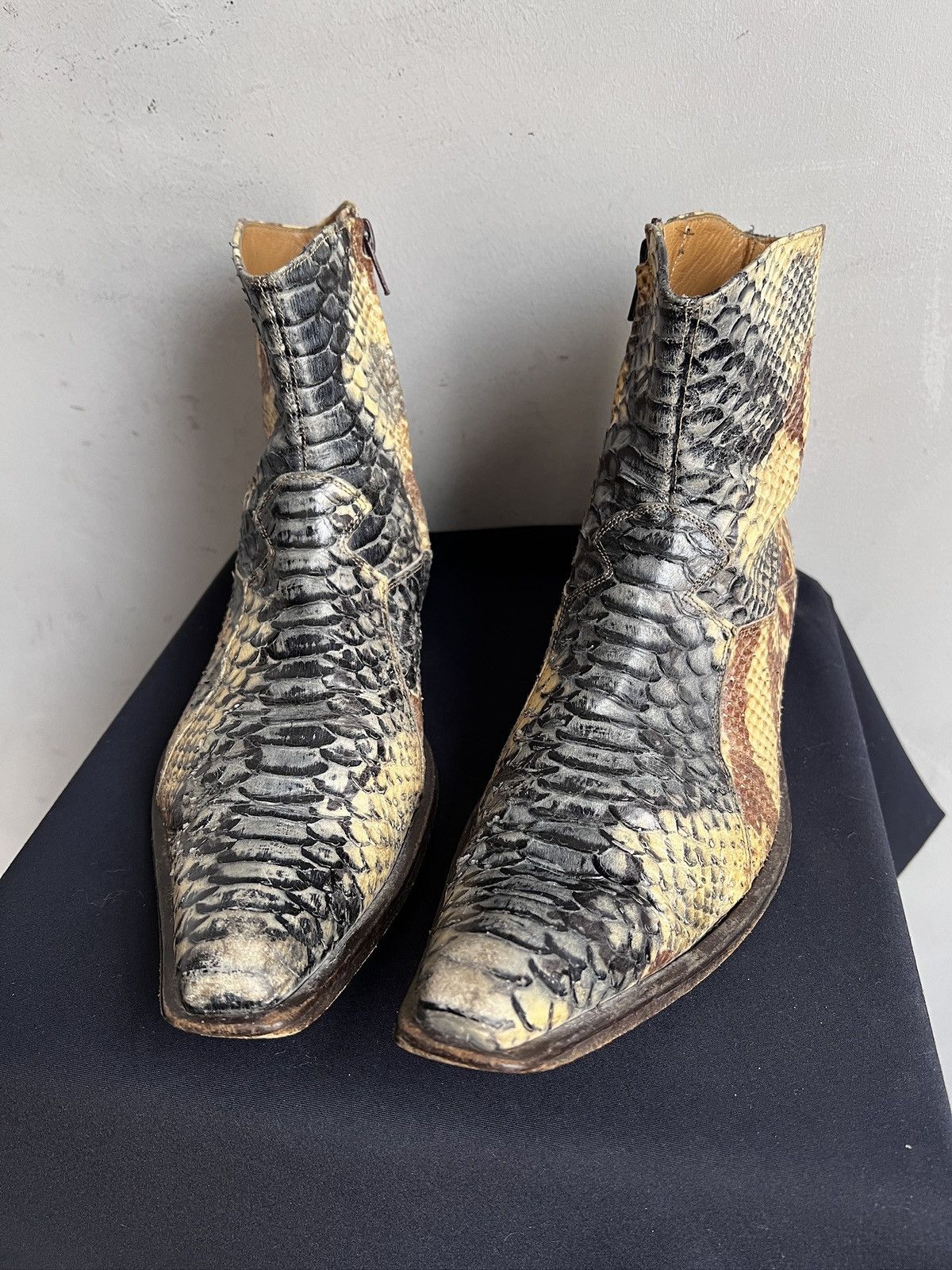 If Six Was Nine Snake Print Leather Ankle Boots Hedi slimane Statement Pair Size US 7.5 / EU 40-41 - 5 Thumbnail