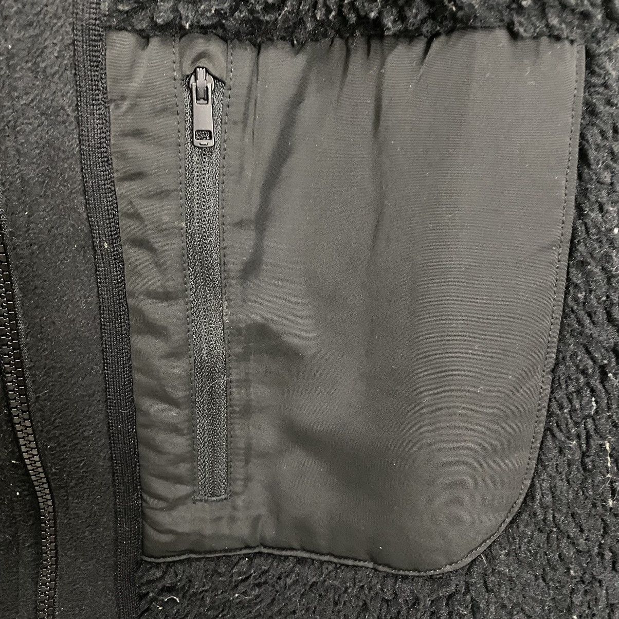 Engineered Garments × Uniqlo × White Mountaineering White mountaineering X Uniqlo fleece zipper jacket Size US L / EU 52-54 / 3 - 11 Thumbnail