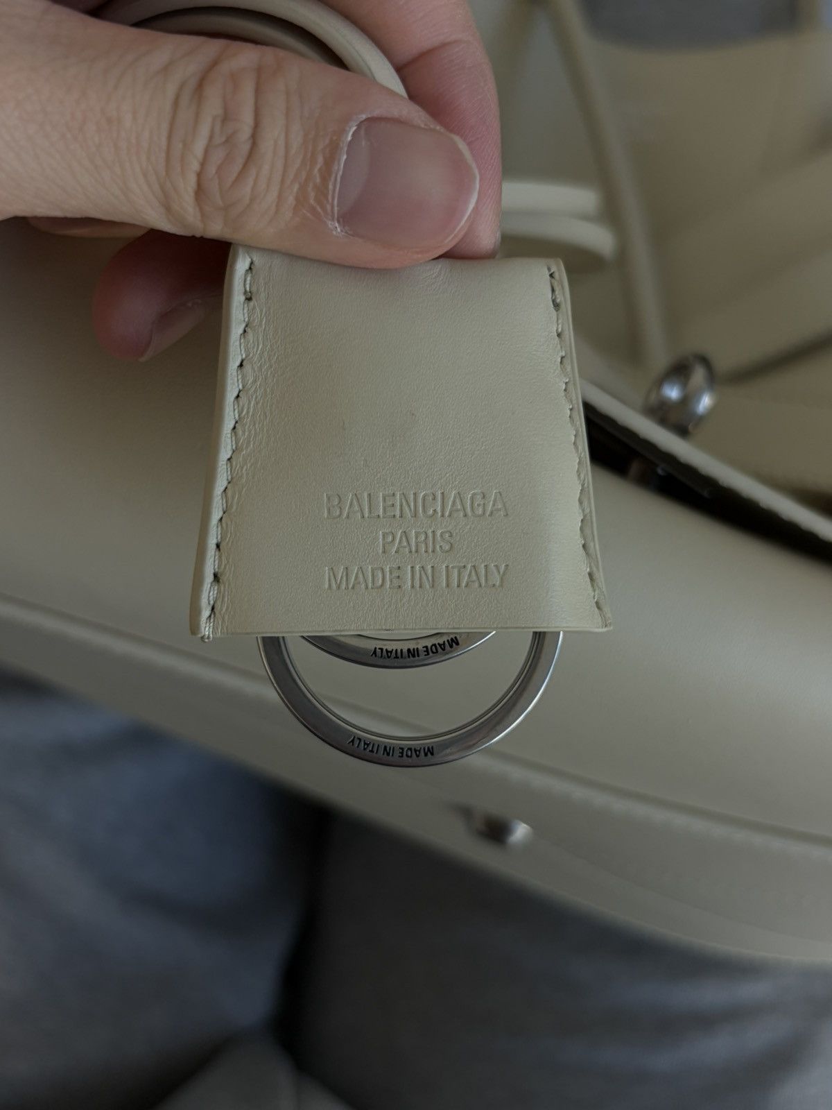 Balenciaga Balenciaga bel air M white Size ONE SIZE - 12 Thumbnail