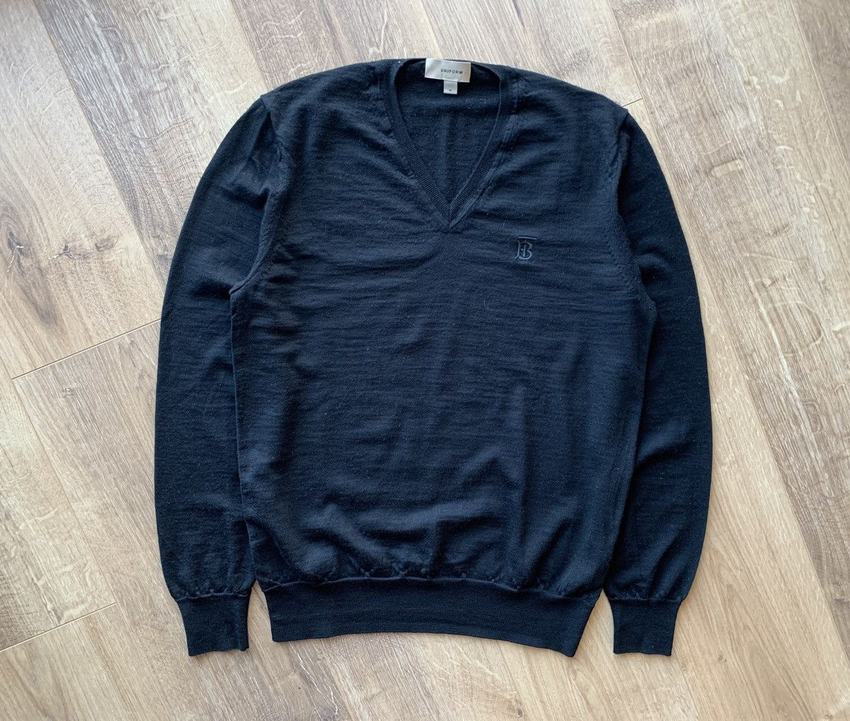 Burberry Burberry merino wool V-neck sweater Size US M / EU 48-50 / 2 - 1 Thumbnail