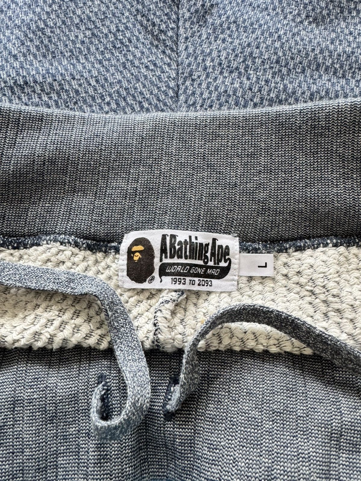 Bape Bape champion shorts Blue navy Size US 34 / EU 50 - 6 Thumbnail