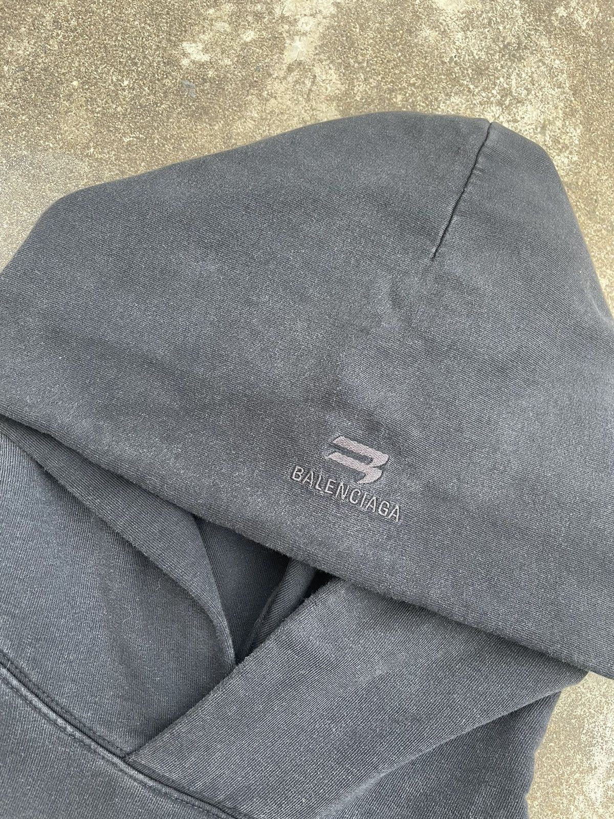 Balenciaga AW22 Sporty B Pullover Hoodie Size US S / EU 44-46 / 1 - 5 Thumbnail