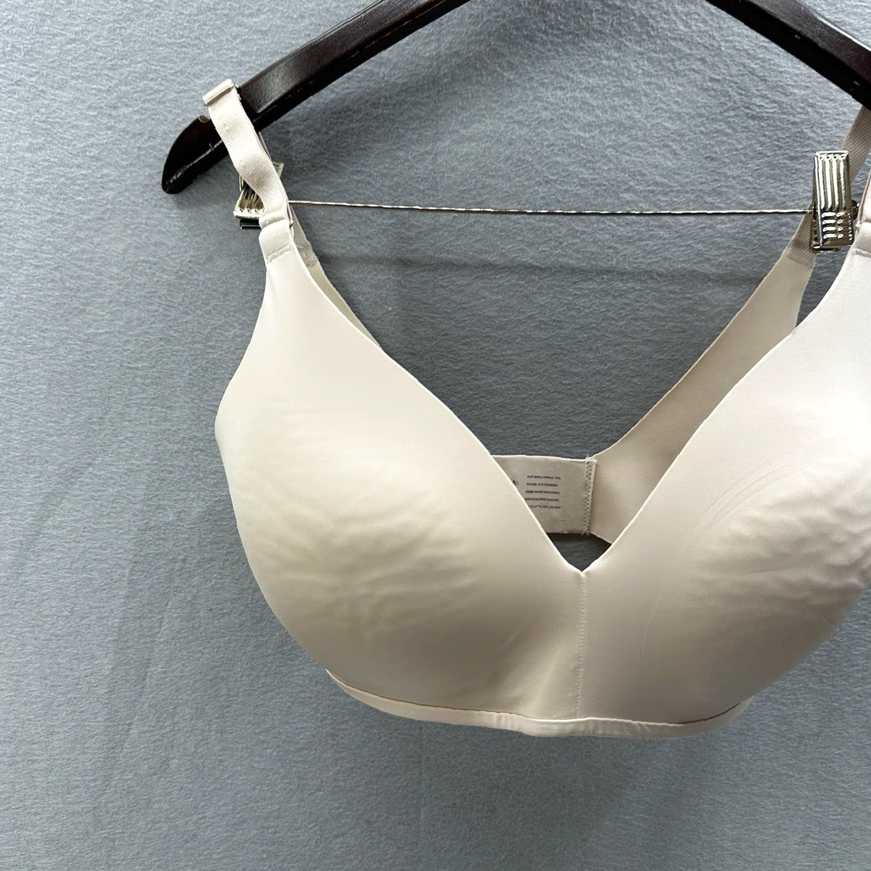 Vintage Soma Vanishing 360 Wireless T-Shirt Bra Women’s 34DDD Beige Seamless Adjustable Underwire No Nipple Cover Size ONE SIZE - 2 Thumbnail