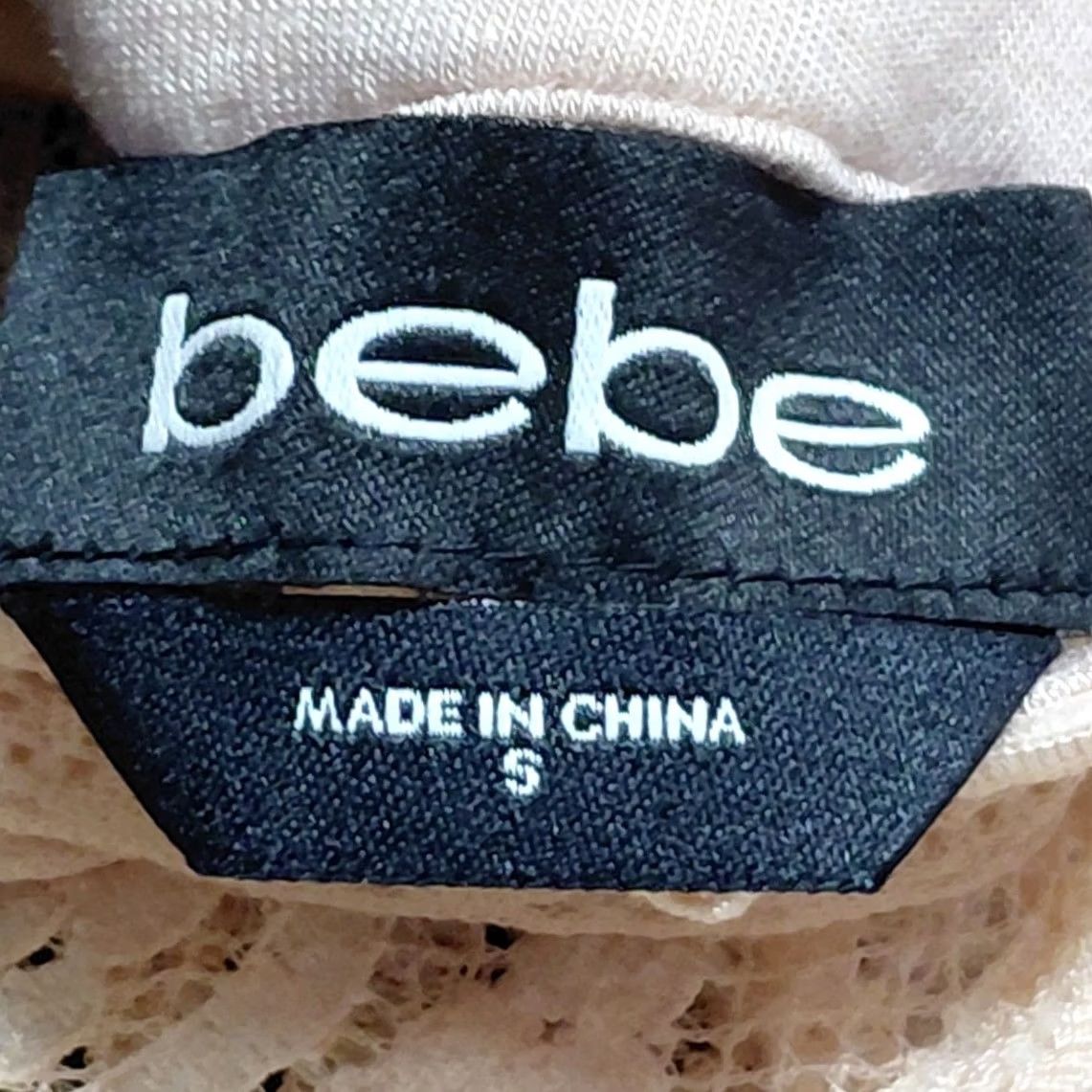 Bebe bebe Lace High Neck Dress Beige Solid Sleeveless Short Women S Dress Black, Beige, White? (Oops) Size 28" / US 6 / IT 42 - 4 Thumbnail