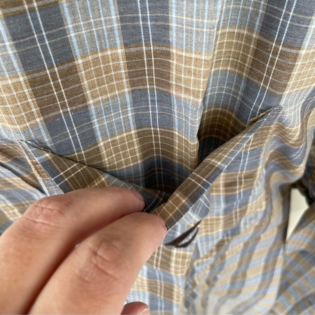 Nautica Nautica Stripped Button Down Size L (NWT) Size US L / EU 52-54 / 3 - 3 Thumbnail