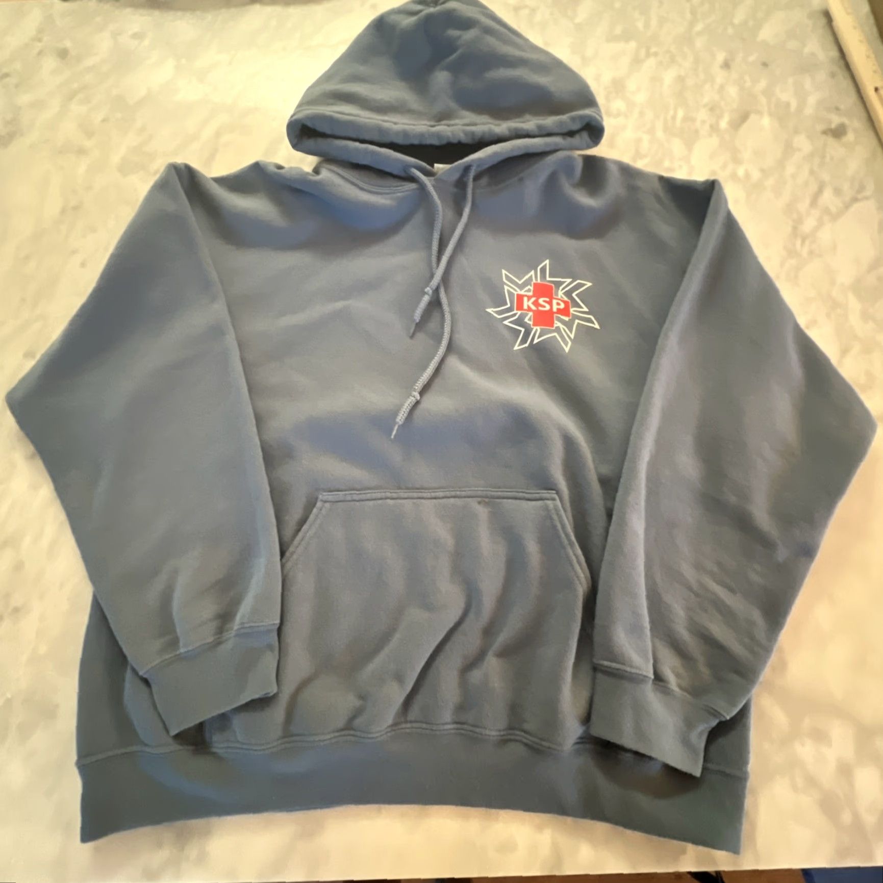Gildan Keystone Ski Patrol Hoodie Sweatshirt Men’s Large Blue Pocket Graphics Dbl Side Size US L / EU 52-54 / 3 - 5 Thumbnail