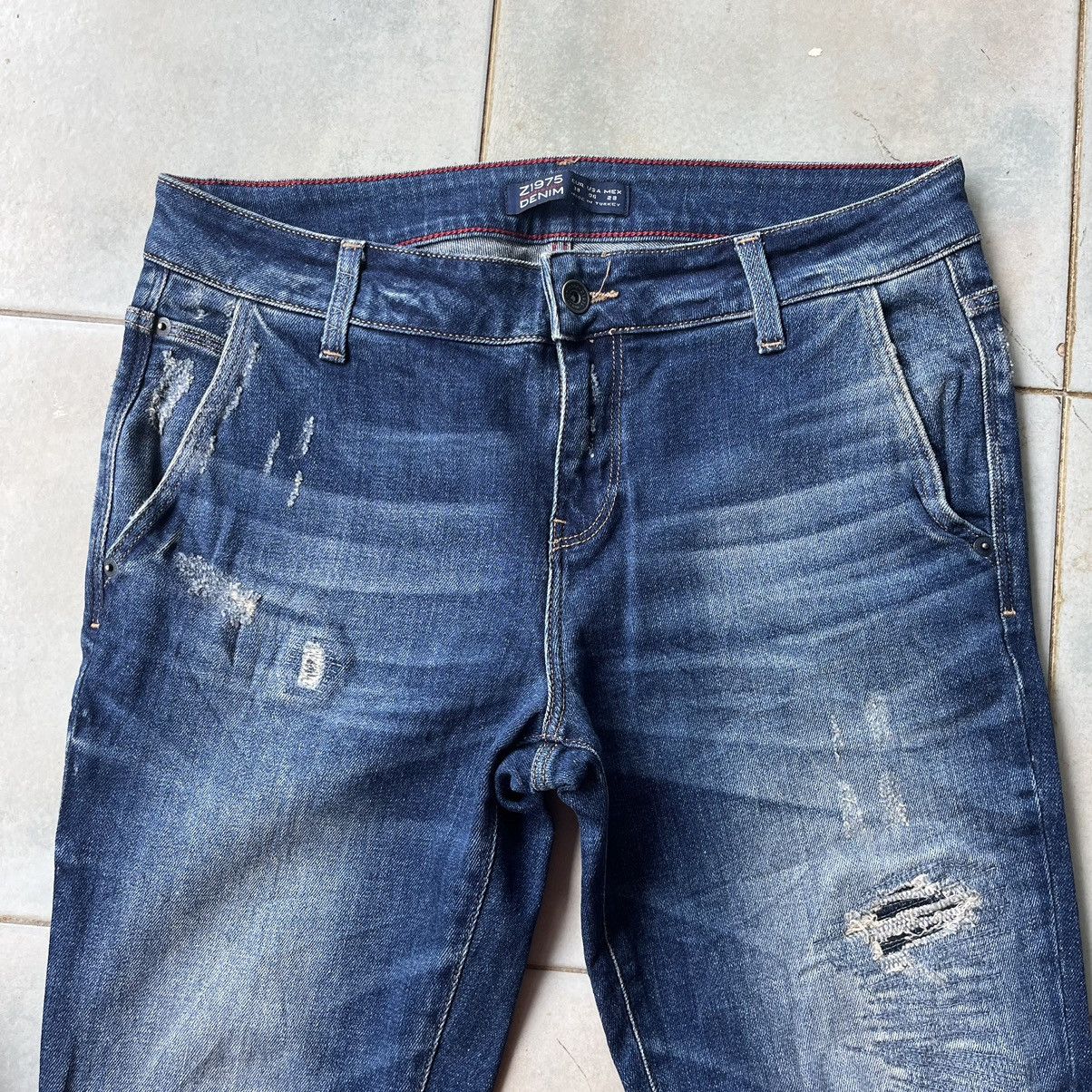 Zara Zara Denim Distressed Ankle Cut Jeans Size US 32 / EU 48 - 3 Thumbnail