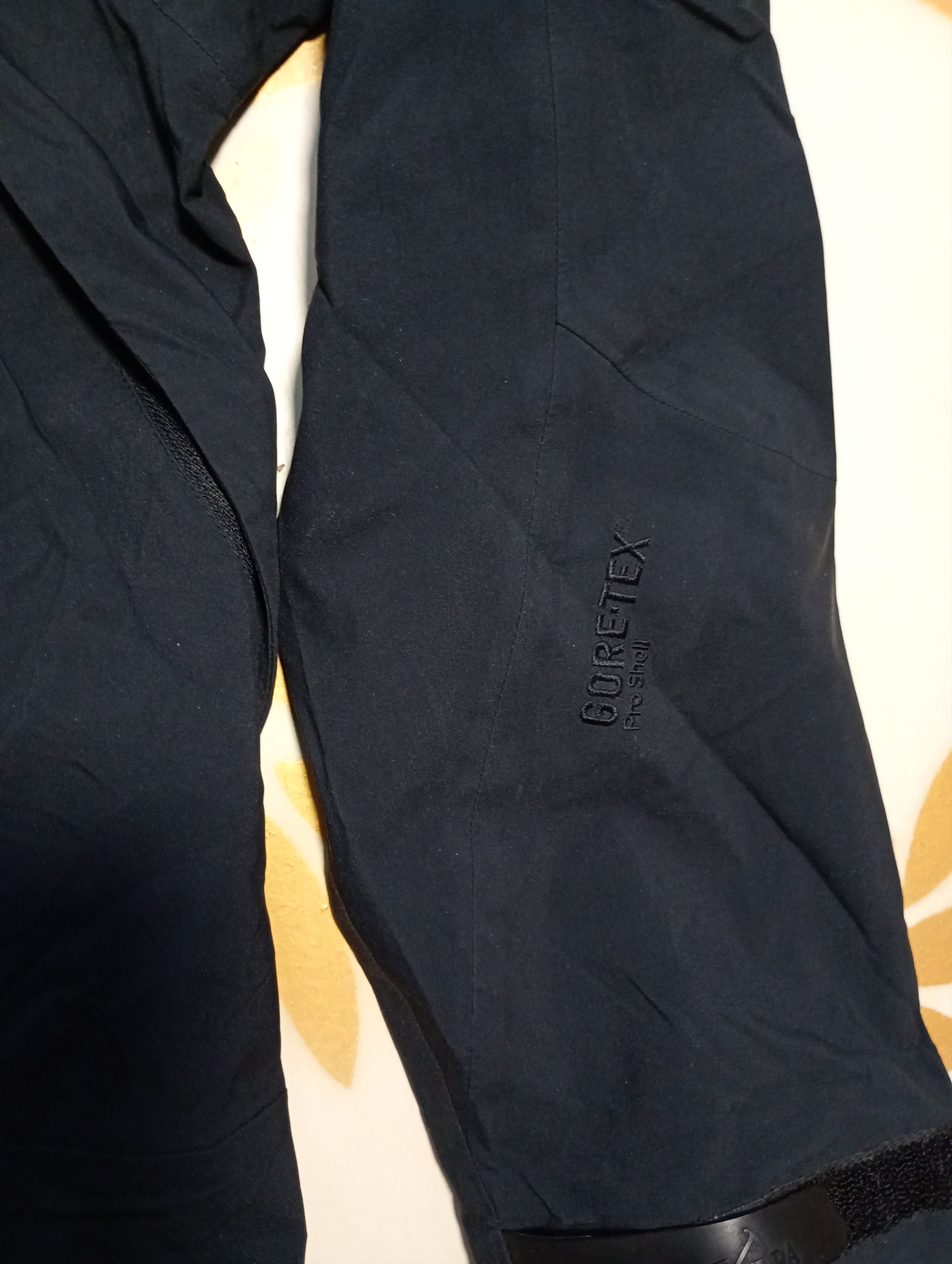 Vintage Tierra Rock Blanc Gore-tex Jacket Size US S / EU 44-46 / 1 - 7 Thumbnail