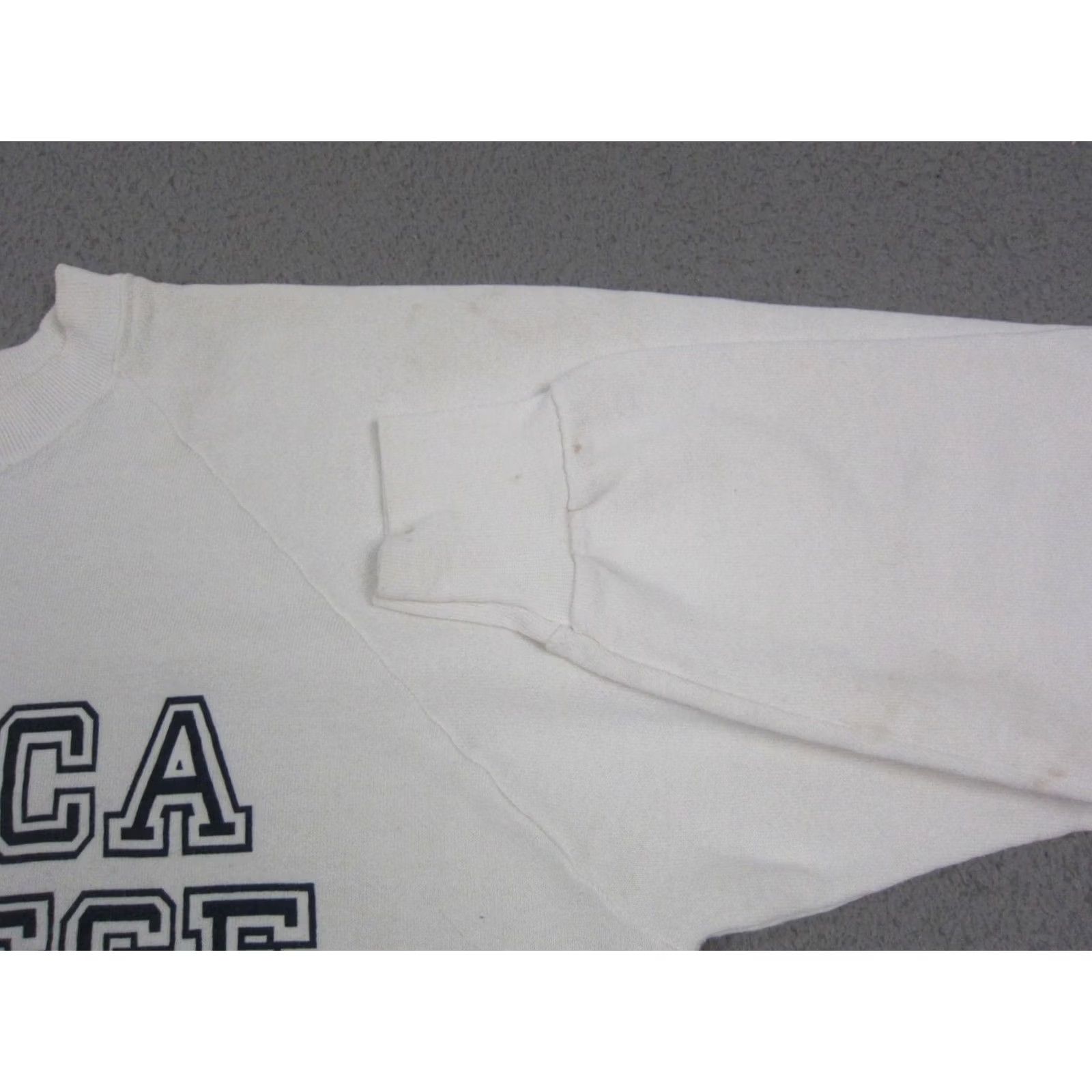 Vintage VINTAGE Ithaca College Sweatshirt Mens XL White Pullover Made in USA Screen Stars Classic Outdoor College Size US XL / EU 56 / 4 - 4 Thumbnail