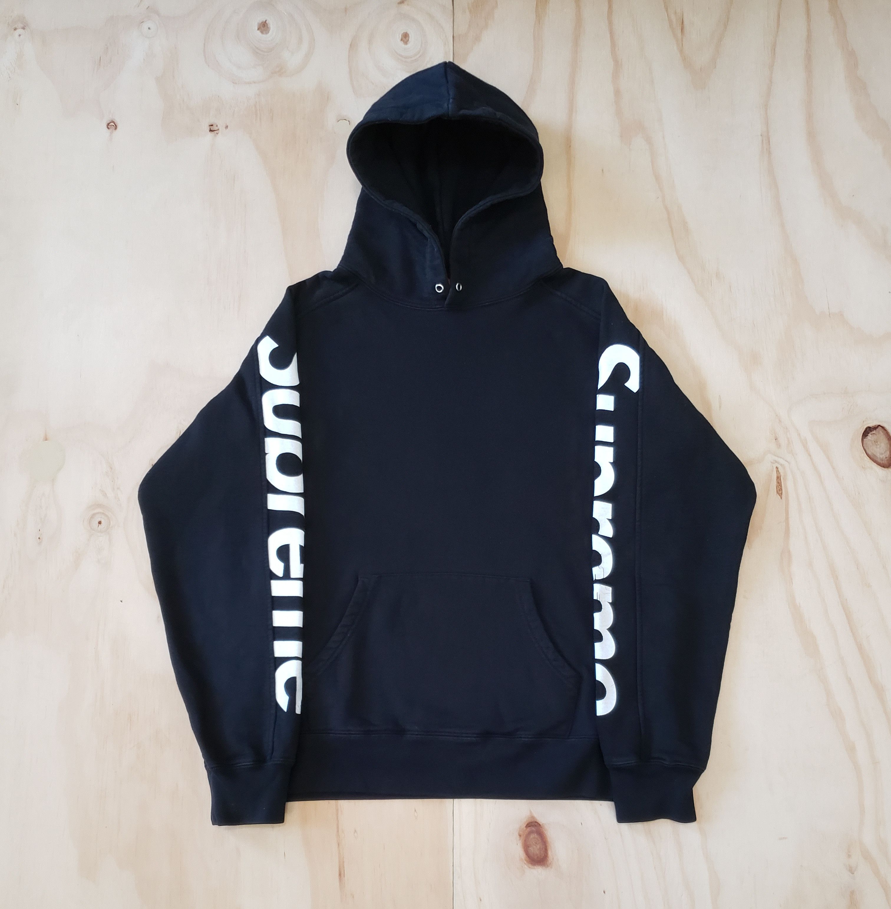 Supreme Supreme 2018 Sideline Hoodie | Grailed