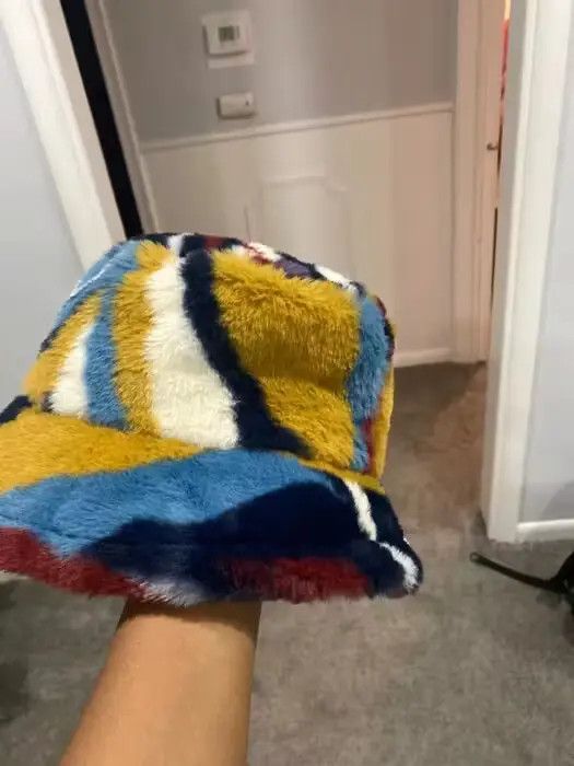 Japanese Brand Colorful Camouflage Faux Fur Bucket Hat Size ONE SIZE - 3 Thumbnail