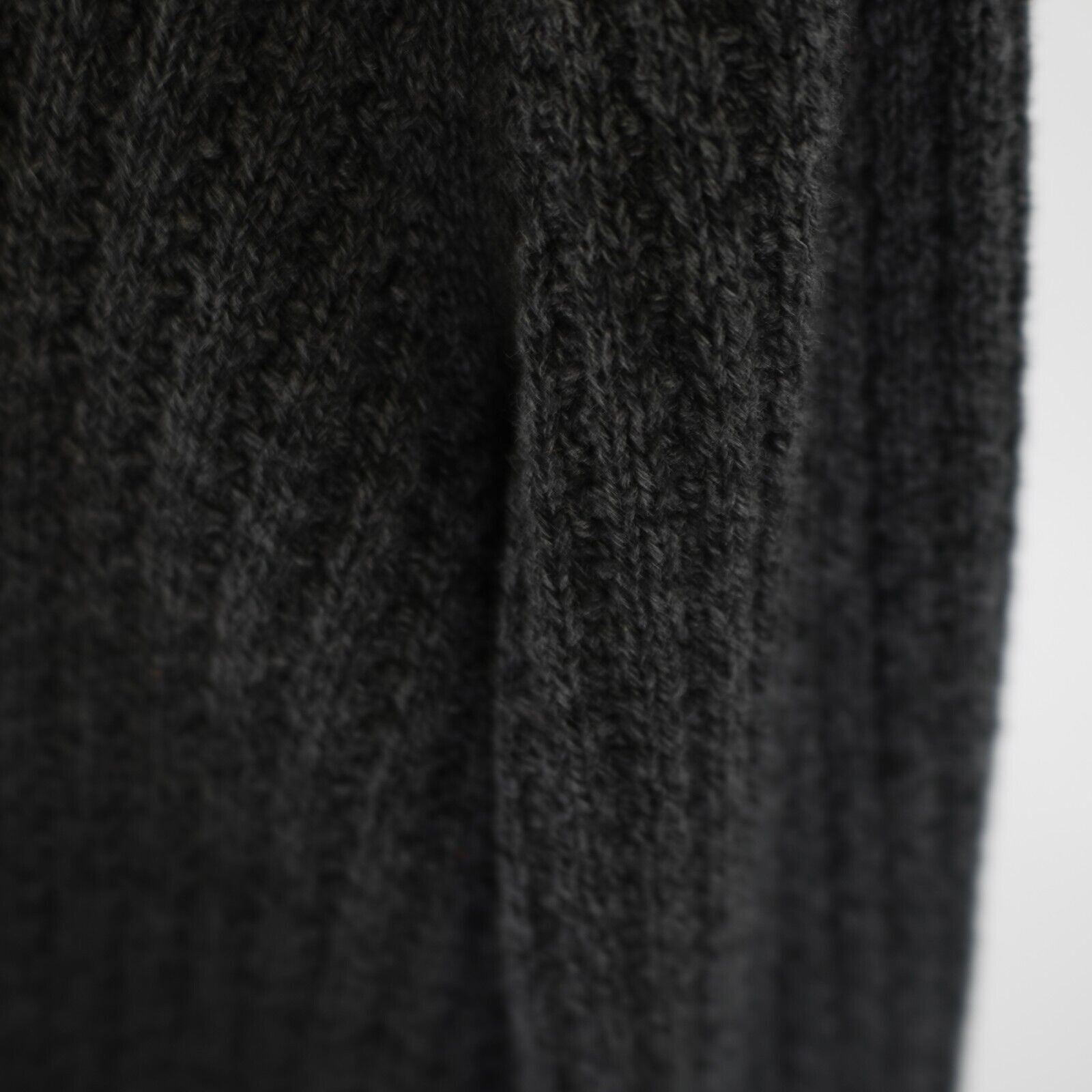 Eddie Bauer Eddie Bauer Large Gray Cotton Cable Knit Sweater Button 1/4 Size US L / EU 52-54 / 3 - 3 Thumbnail