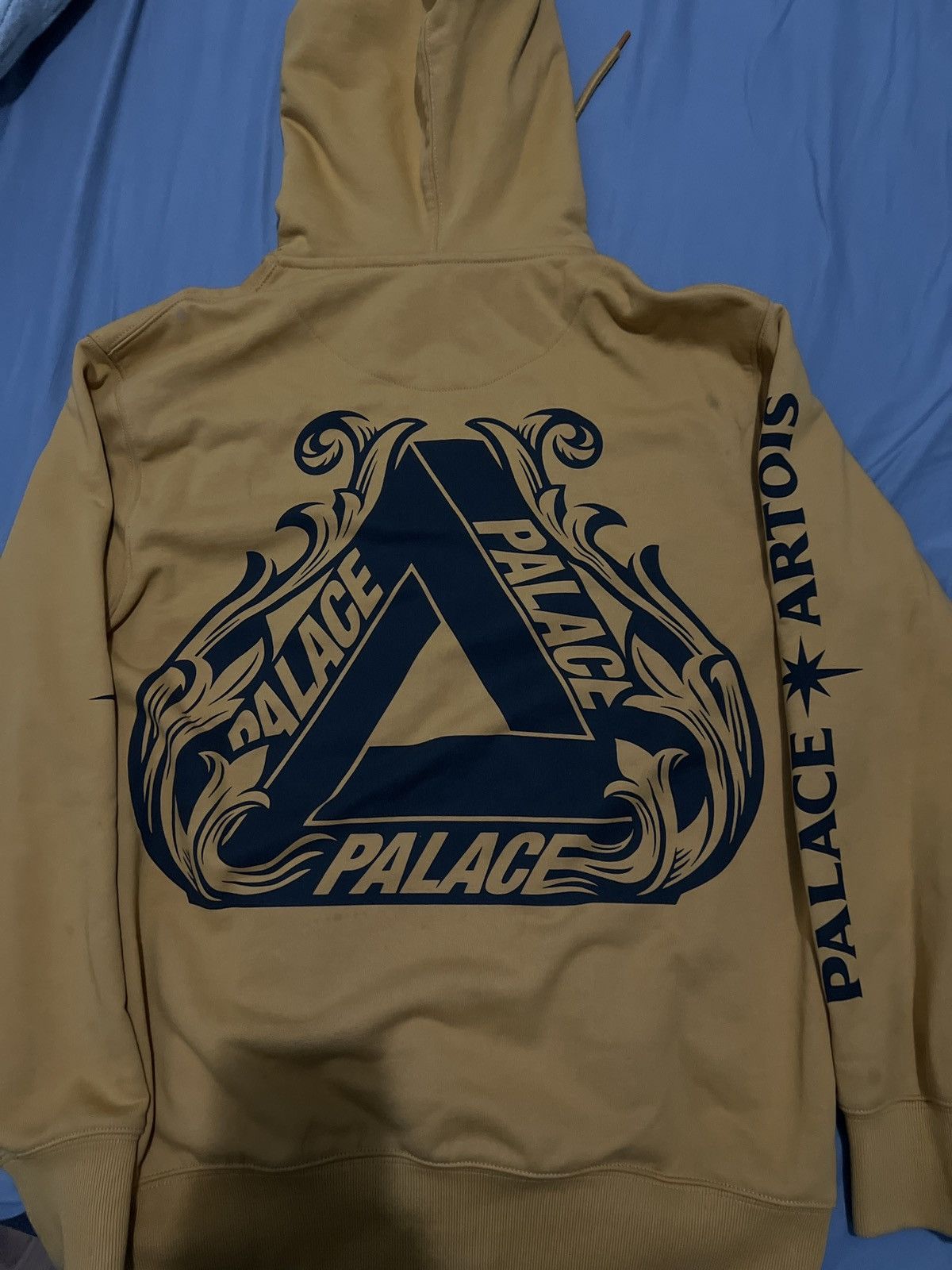 Palace Palace Stella Artois Hoodie Gold M Size US M / EU 48-50 / 2 - 4 Thumbnail