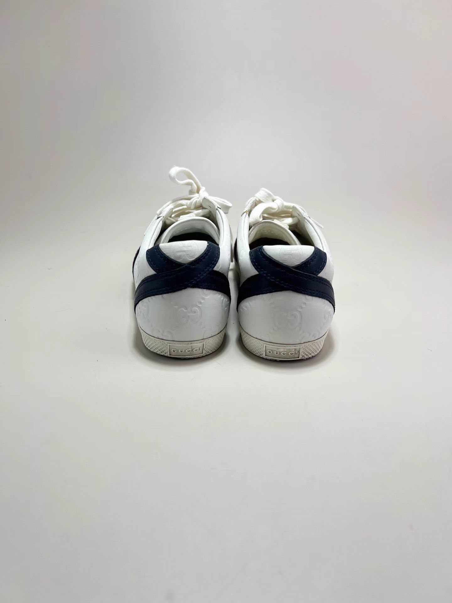 Gucci GUCCI GG Embossed Print White Sneakers Size US 7.5 / IT 37.5 - 3 Thumbnail