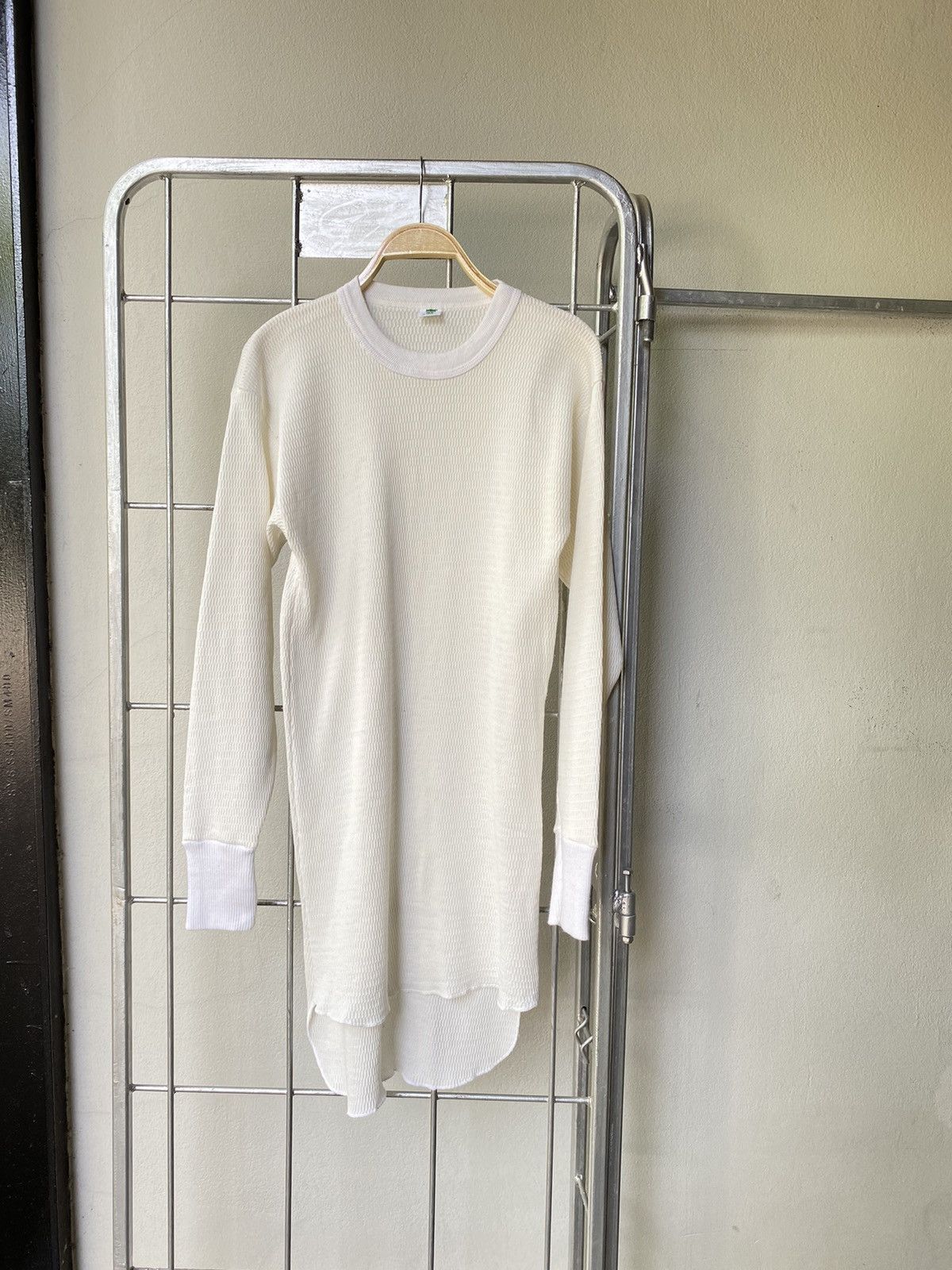 Hanes Hans vintage long sleeve tee Size US M / EU 48-50 / 2 - 2 Thumbnail