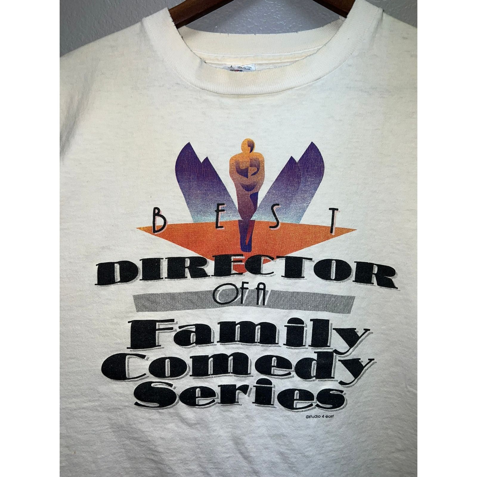 Fruit Of The Loom 90s Best Director Of A Family Comedy Series Shirt 1990s L Size US L / EU 52-54 / 3 - 4 Thumbnail
