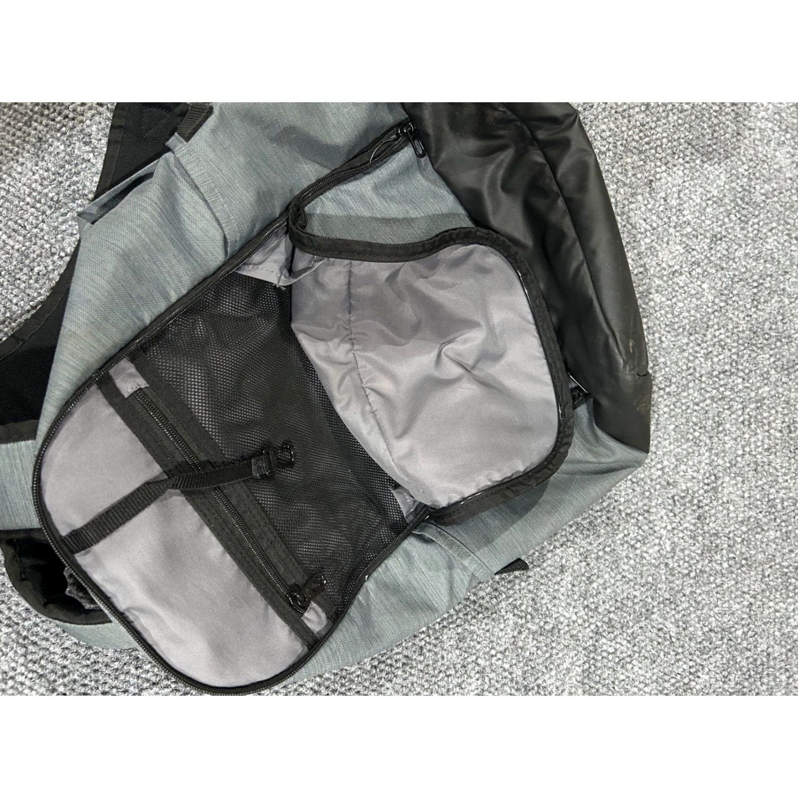 Nike Nike backpack Mens OS gray black athletic school sports Medium Gray Classic Backpack Mens Size ONE SIZE - 6 Thumbnail