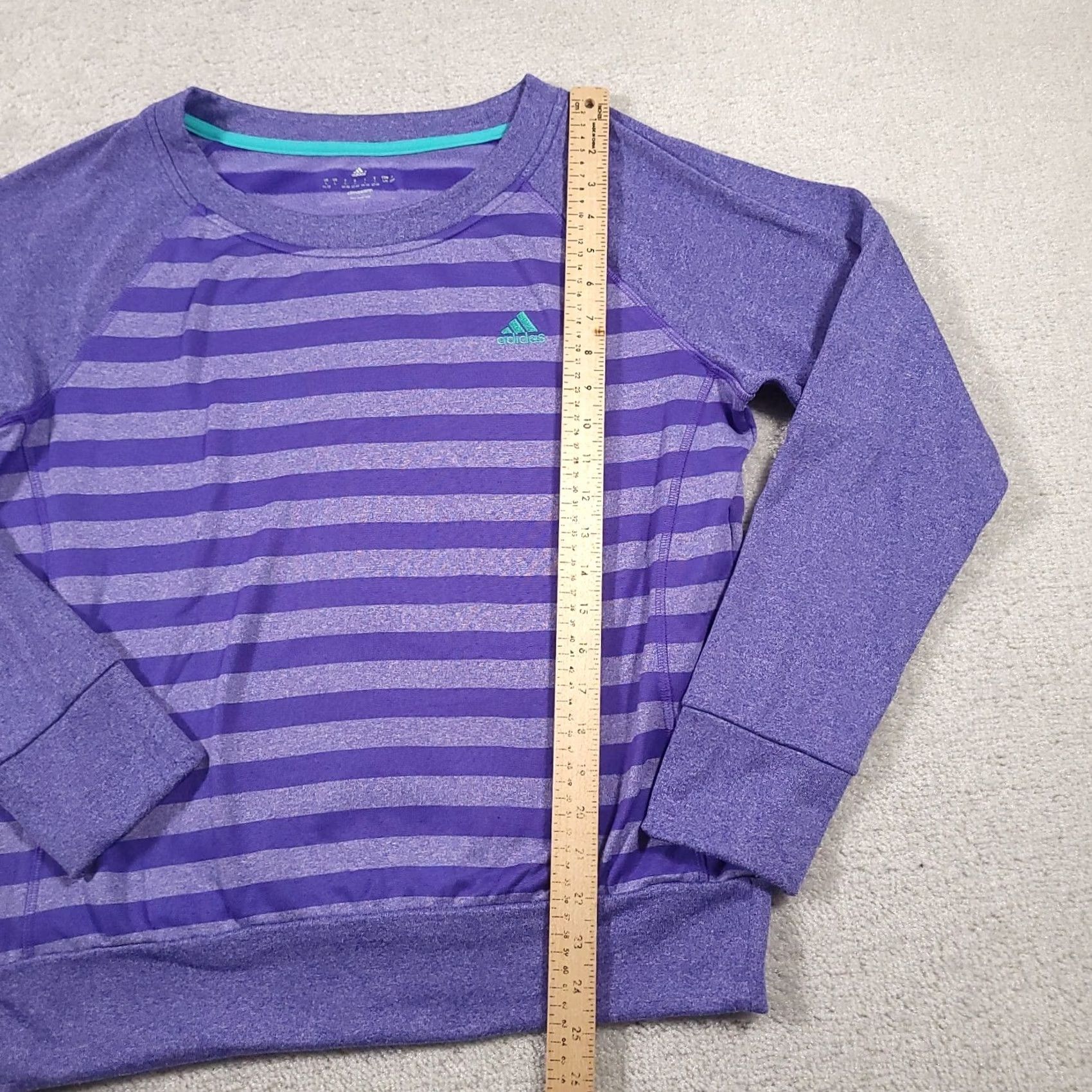 Adidas Adidas Climawarm Pullover Round Neck Women's Large Purple Striped Thumbholes Sweatshirt Pullover Sports Logo Outdoor Size L / US 10 / IT 46 - 5 Thumbnail