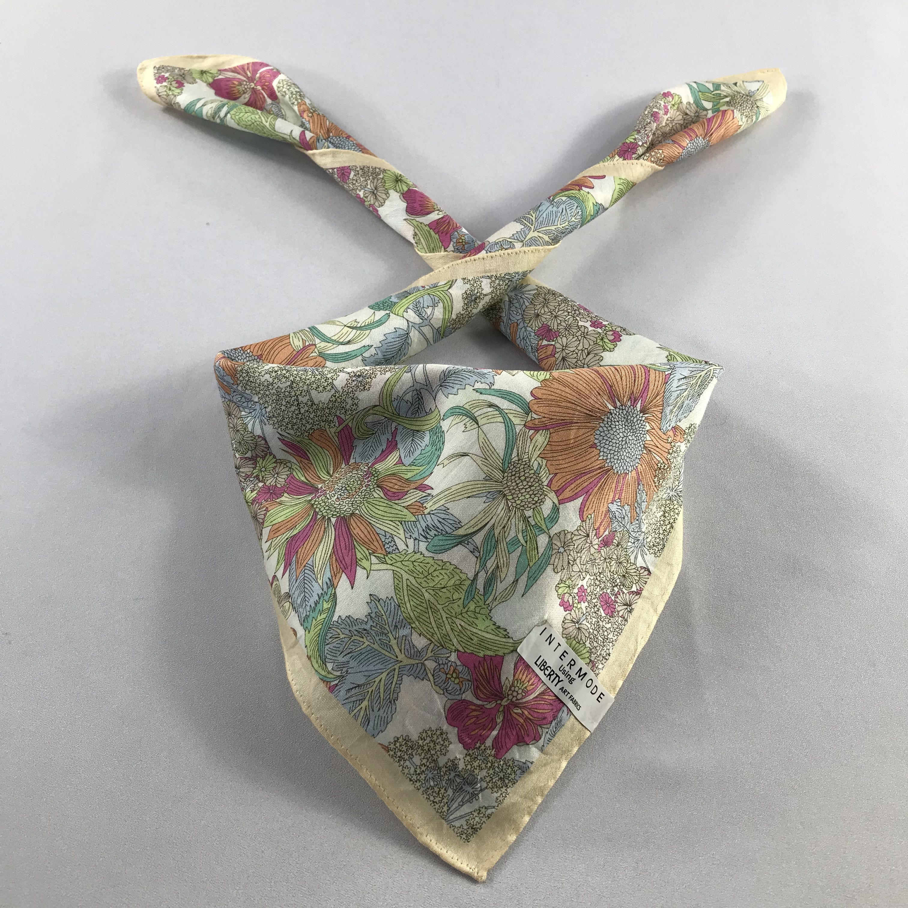 Liberty Liberty Handkerchief / Bandana / Neckerchief C622 Size ONE SIZE - 1 Thumbnail