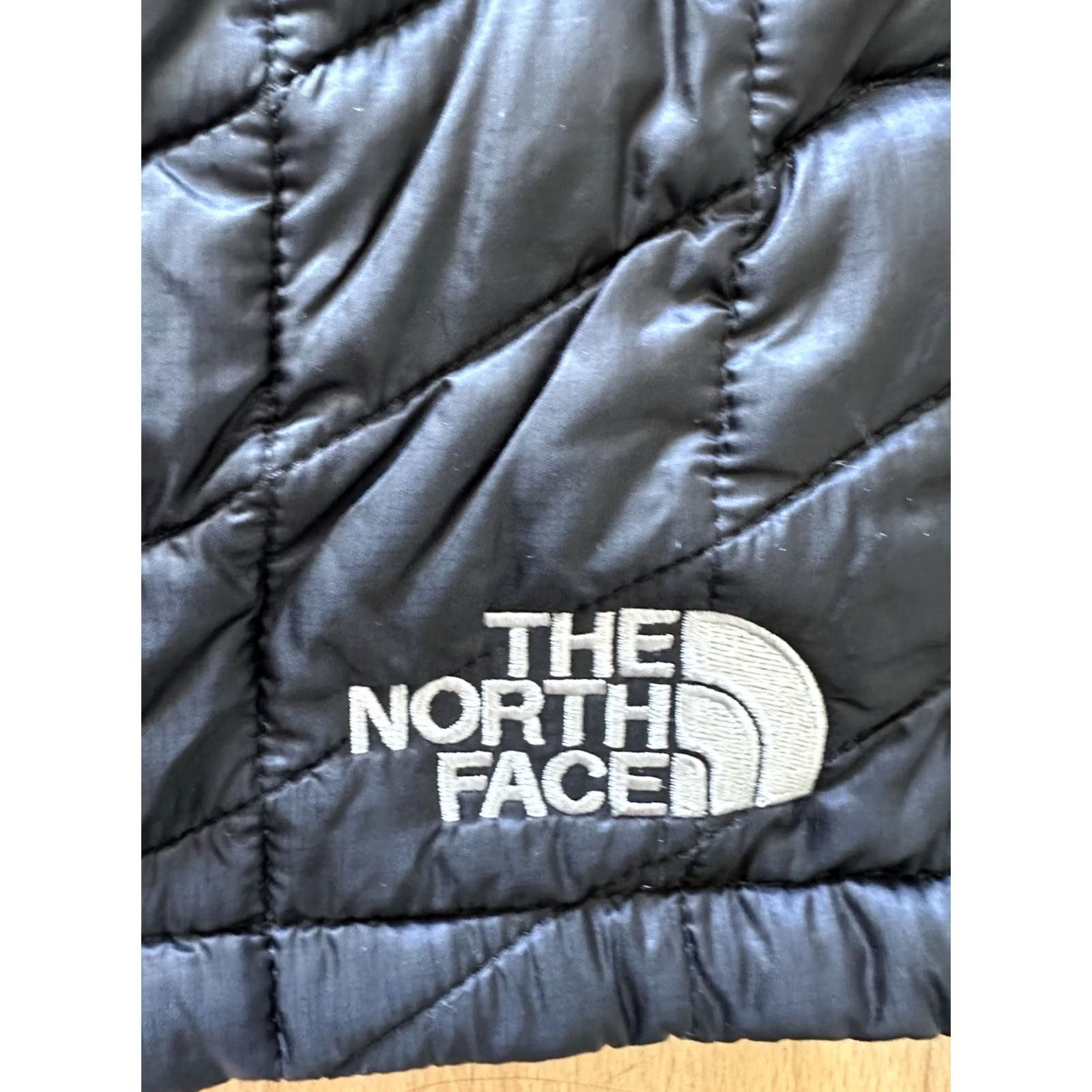 The North Face VINTAGE The North Face Vest Mens L Black ThermoBall Eco Quilted Puffer Insulated Size US L / EU 52-54 / 3 - 3 Thumbnail