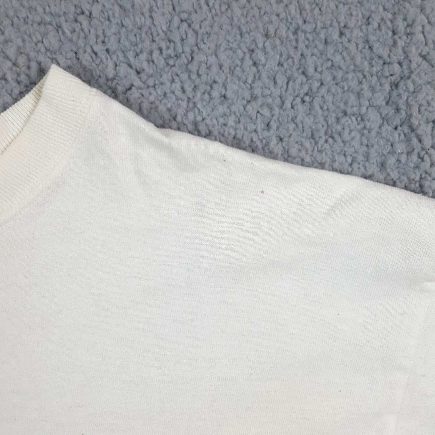Reebok VINTAGE Reebok 90s Stars Cropped Athletic T-Shirt Women's Small White Short Sleeve Retro Y2K Size S / US 4 / IT 40 - 4 Thumbnail