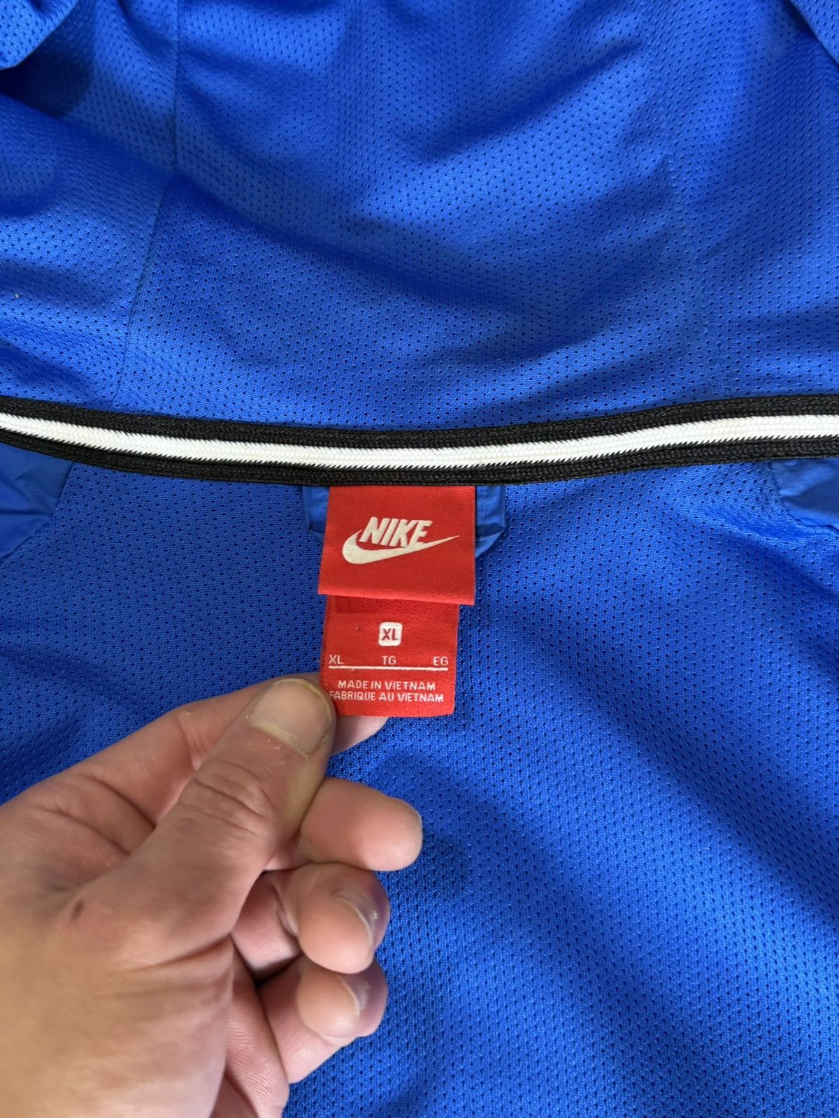 Nike Nike France Windrunner Jacket World Cup Soccer Windbreaker Size US XL / EU 56 / 4 - 6 Thumbnail