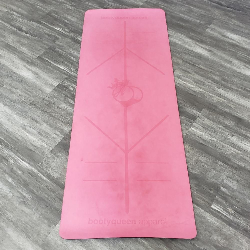 Designer Pink | BQA | Align Right Yoga Mat 1 w/Carrying Case Size ONE SIZE - 1 Thumbnail