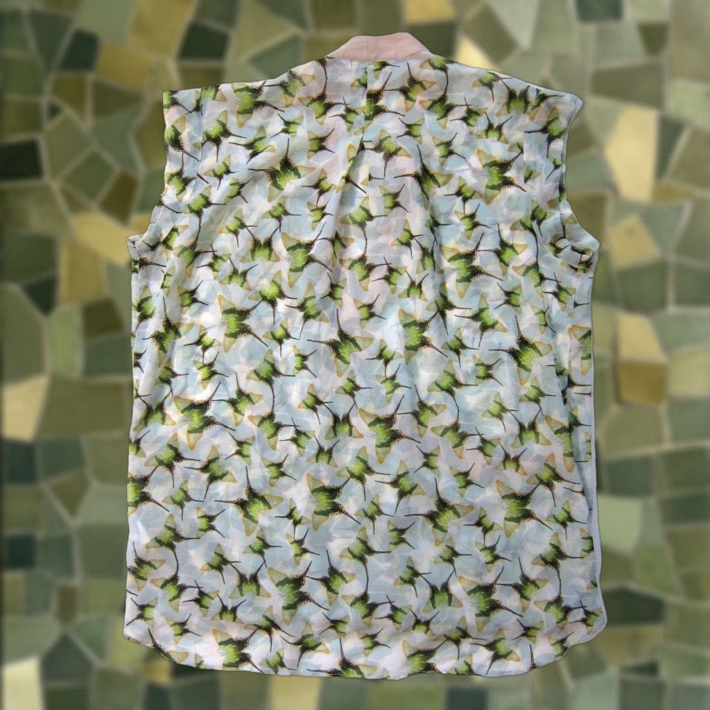 Vintage CAbi Green Blouse Women Medium V-Neck Cap Sleeve Butterfly Sheer Top Size M / US 6-8 / IT 42-44 - 1 Thumbnail