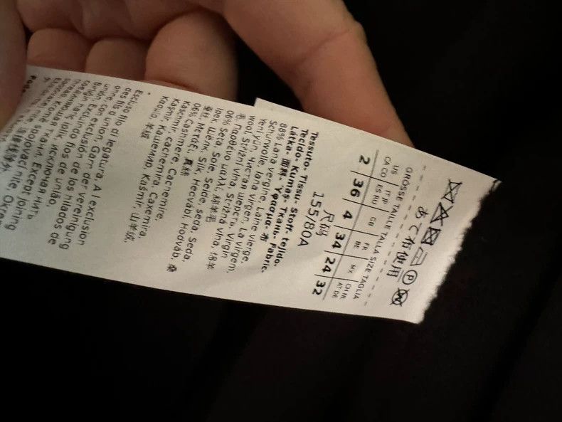 Max Mara Max Mara Genuine wool and cashmere black coat Size XS / US 0-2 / IT 36-38 - 2 Thumbnail
