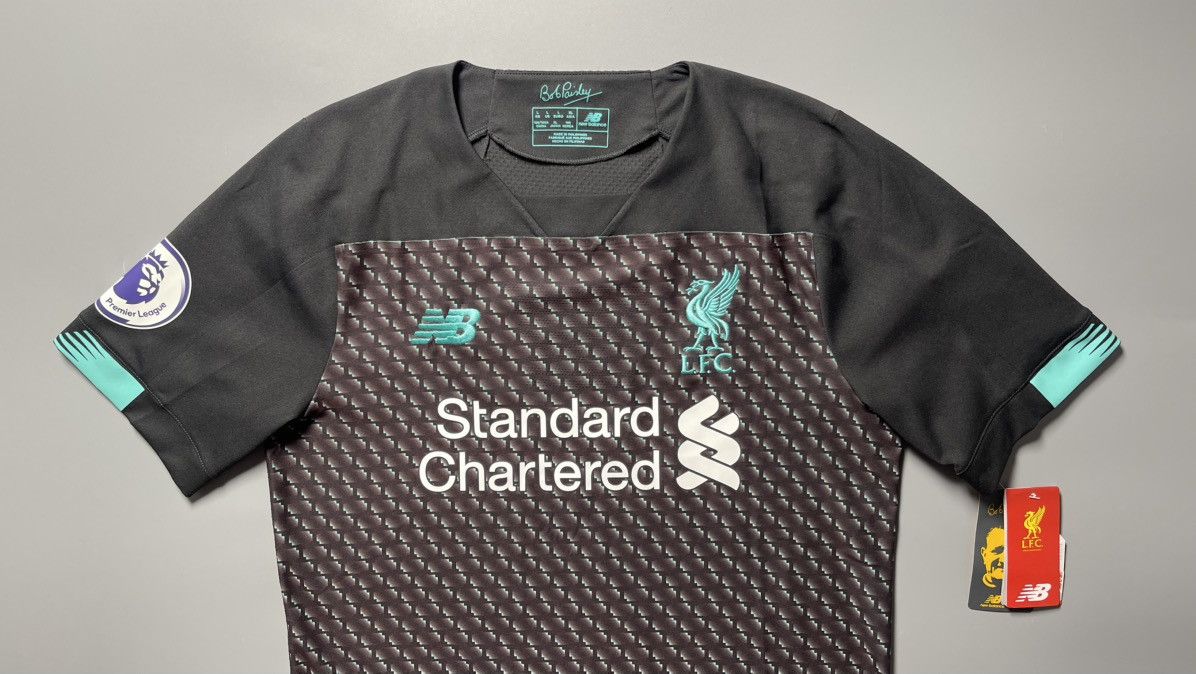 New Balance × Vintage NWT LIVERPOOL NB 2019/2020 FOOTBALL THIRD JERSEY #11 SALAH Size US L / EU 52-54 / 3 - 3 Thumbnail
