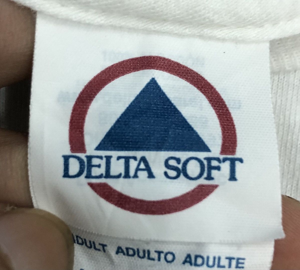 Vintage Vintage Delta Soft BuzzFeed Unsolved True Crime T-Shirt Size US S / EU 44-46 / 1 - 7 Thumbnail