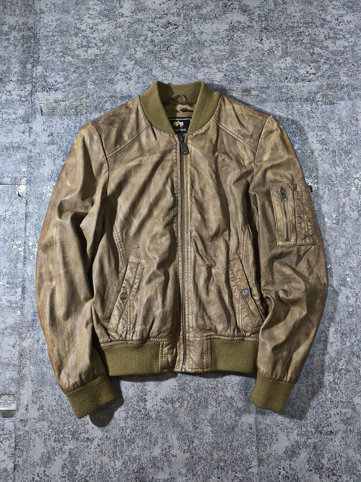 Alpha Industries Vintage Alpha Industries Patina Faded Leather Bomber Jacket Size US M / EU 48-50 / 2 - 1 Thumbnail