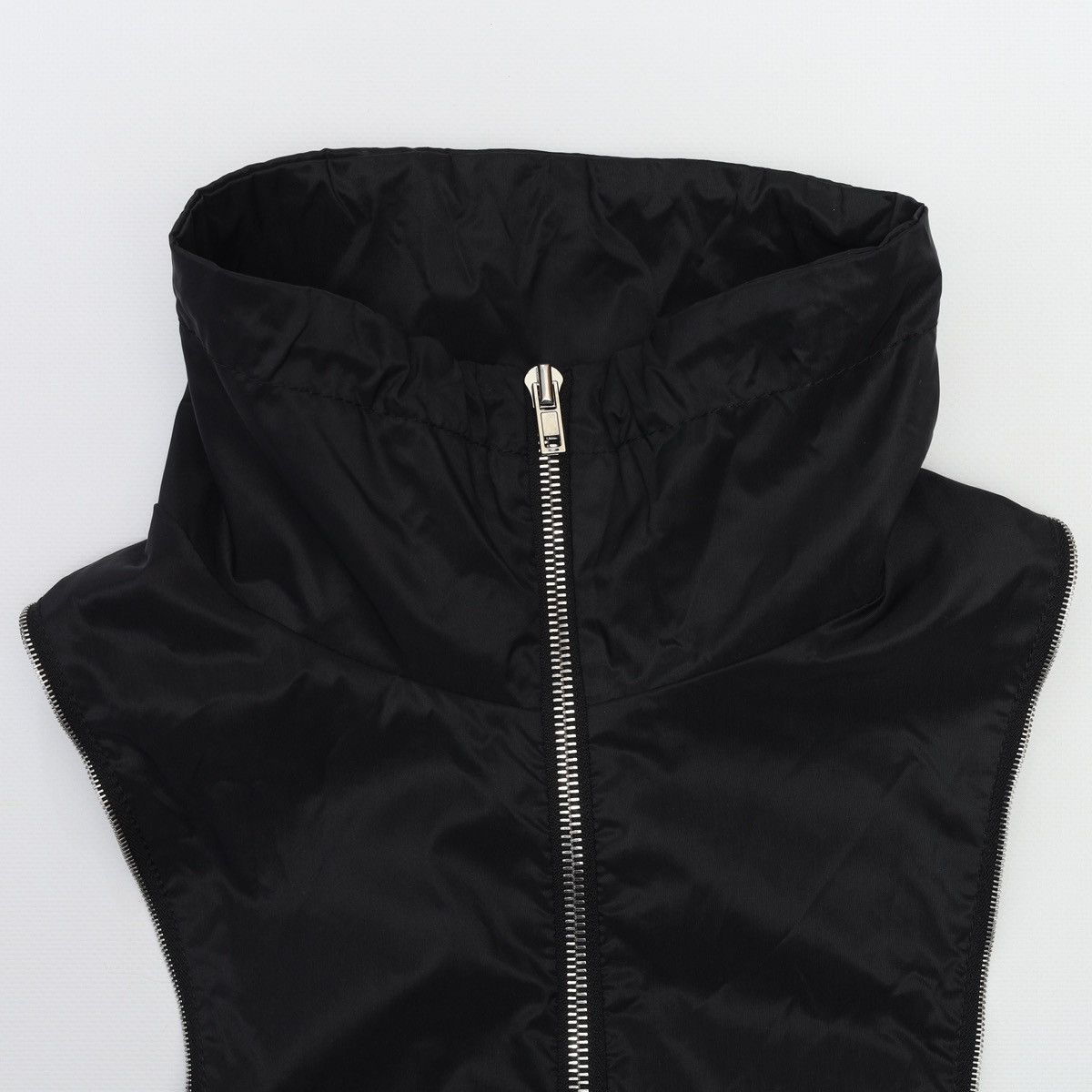 Miu Miu Miu Miu Nylon Black Zip Lining Liner Vest For Jacket Size S / US 4 / IT 40 - 2 Thumbnail