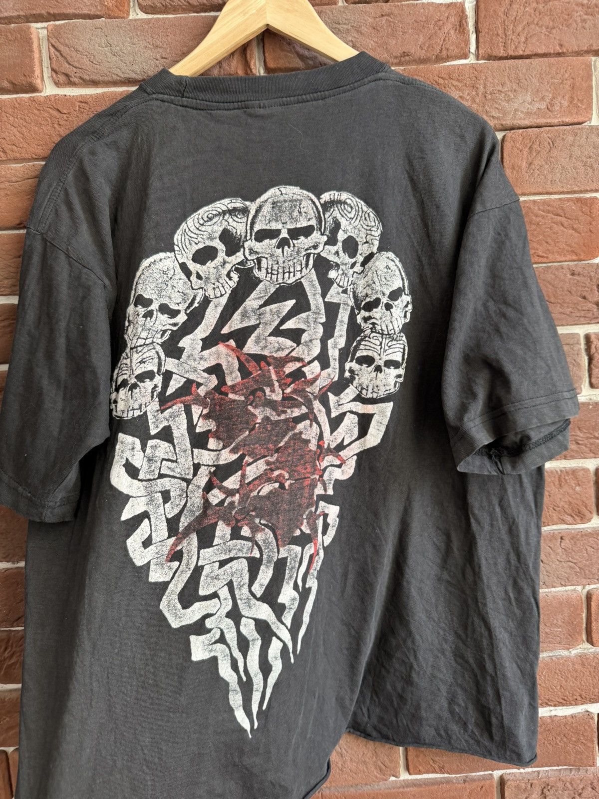 Band Tees Rare 1996 Sepultura Roots Metal Band Tee 90s Grail XL Size US L / EU 52-54 / 3 - 6 Thumbnail