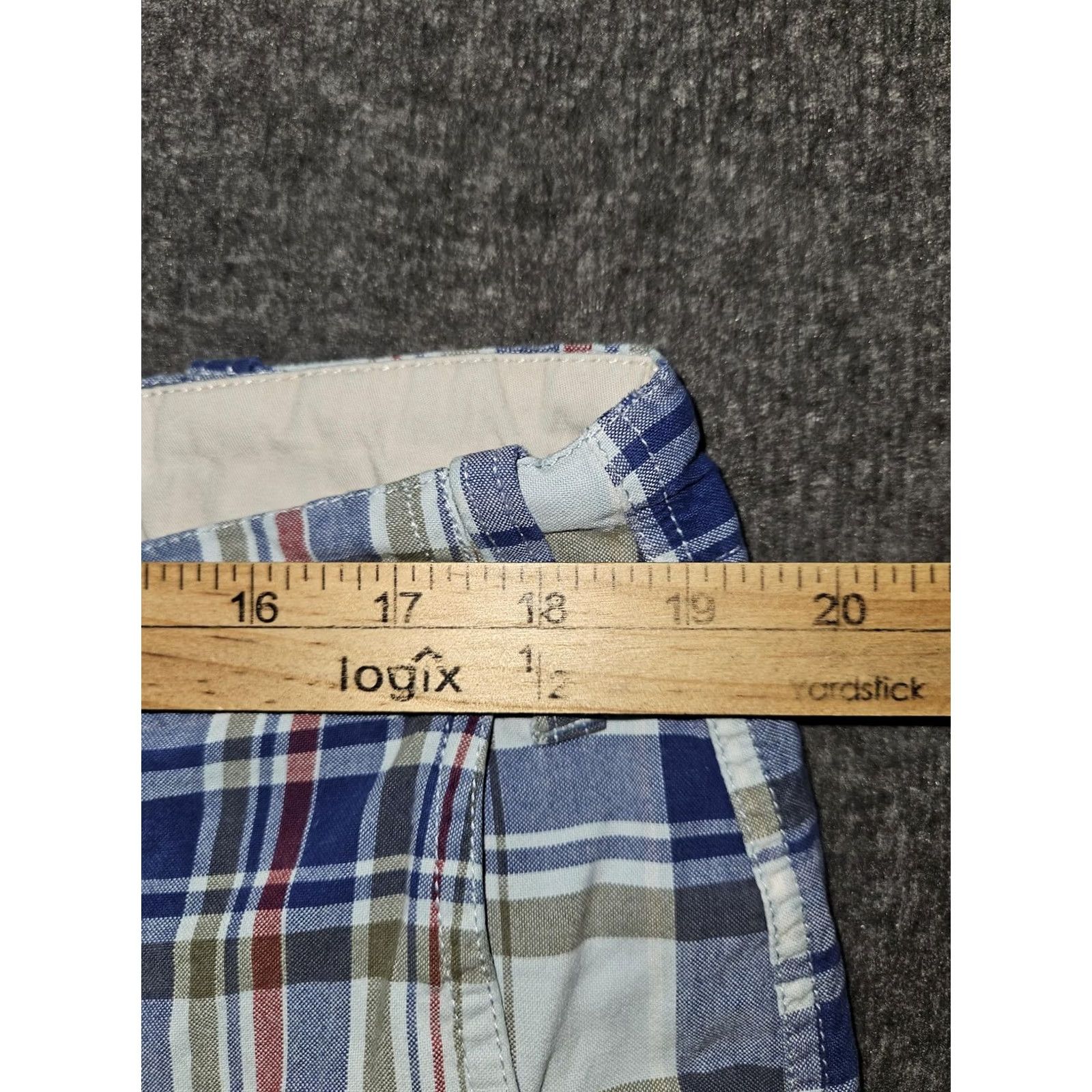 Eddie Bauer Eddie Bauer Shorts Mens 38 Blue Plaid 100% Cotton Flat Front Casual Chino Golf Regular Rise 10 in Pockets Boys Mens Womens Size US 38 / EU 54 - 3 Thumbnail