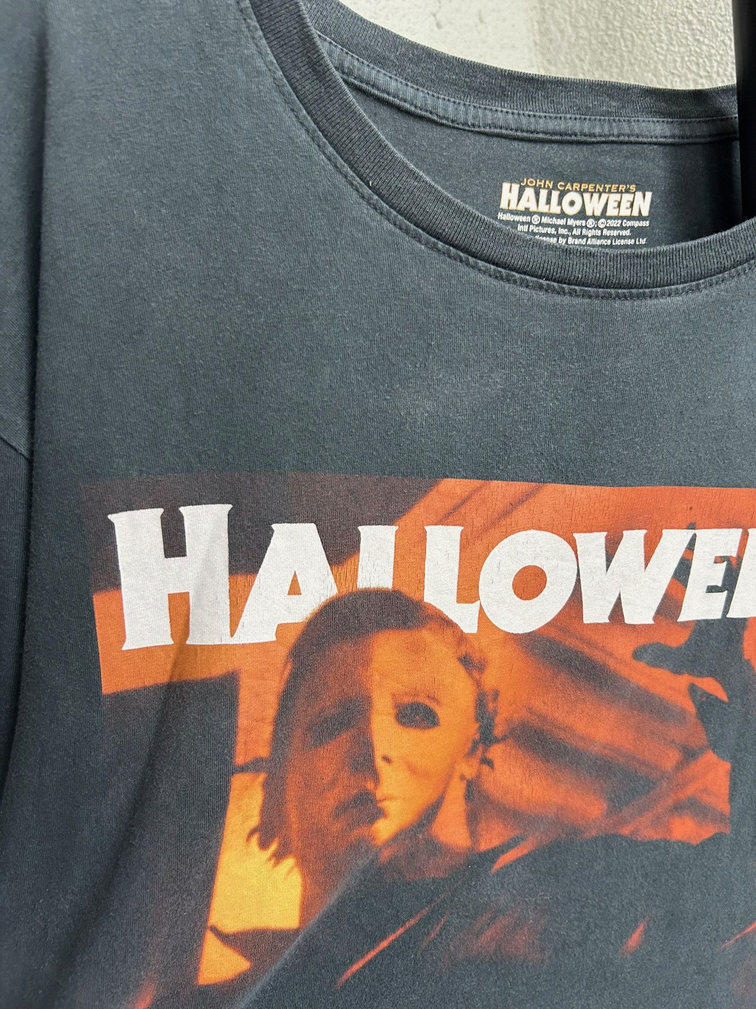 Expert Horror × Vintage Vintage 2022 Halloween Michael Myers Promo Movie T-shirt Size US XXL / EU 58 / 5 - 11 Thumbnail