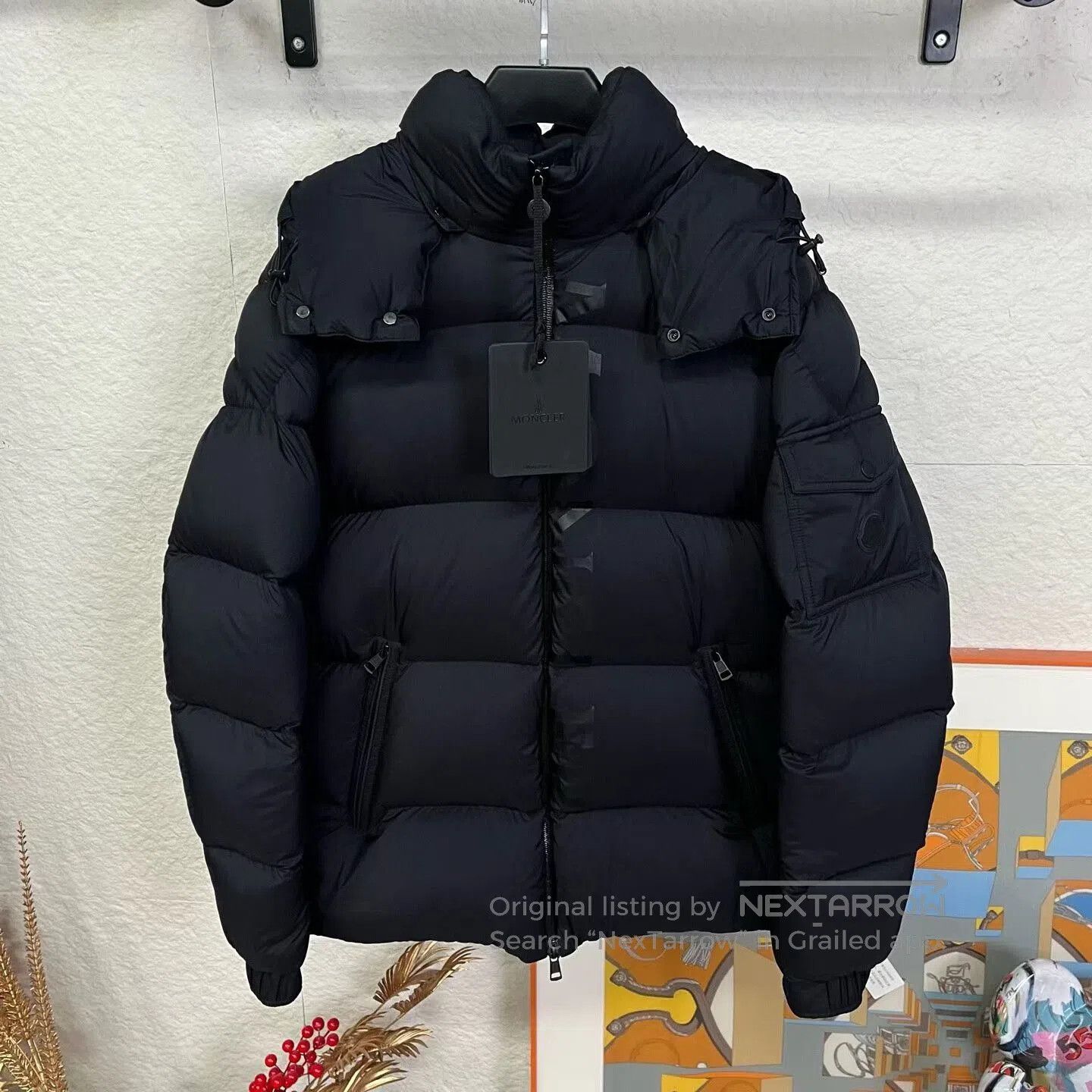Moncler Moncler Black Sculpted Letter Down Jacket. Size US L / EU 52-54 / 3 - 1 Thumbnail